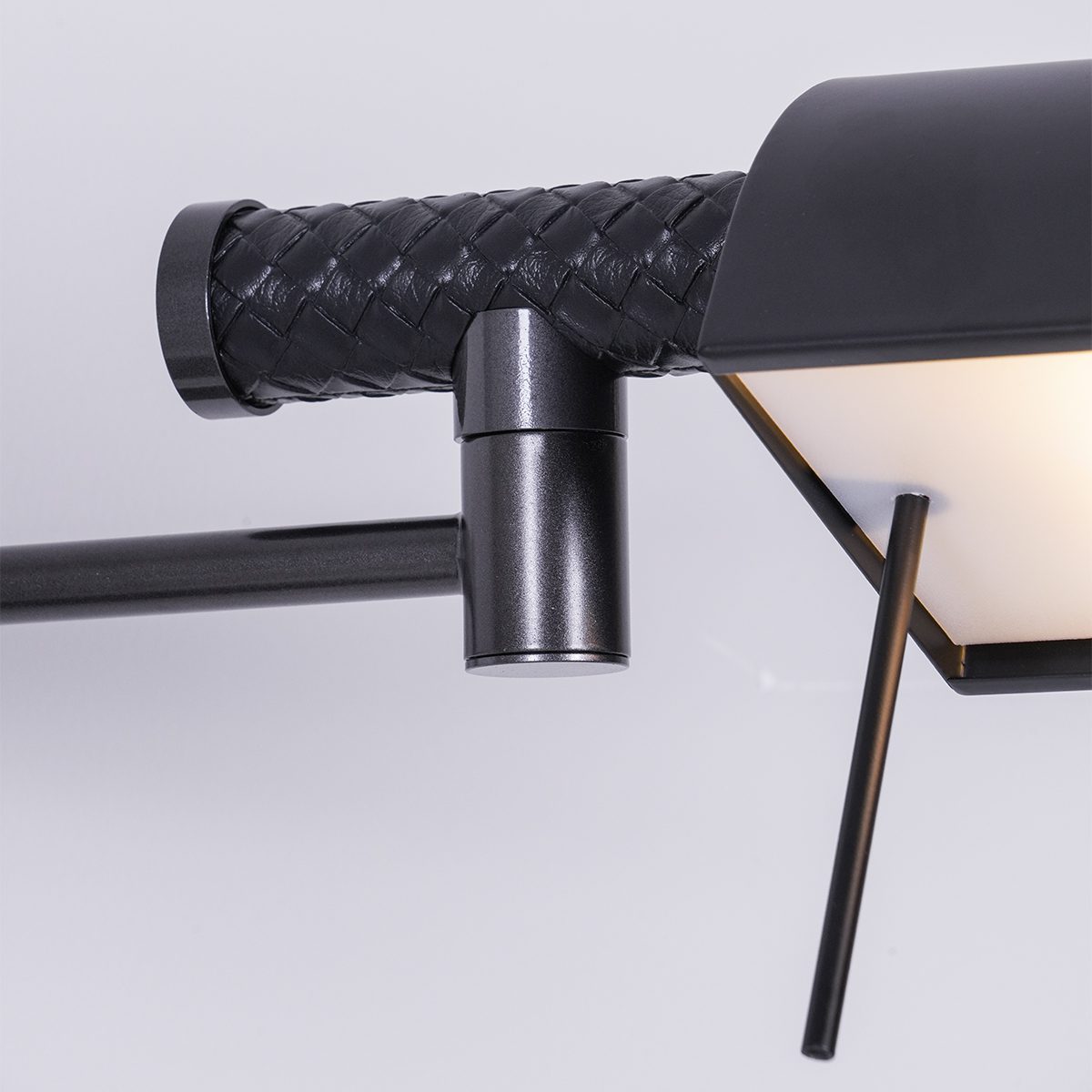 modern-black-metal-and-leather-reading-lamp-adjustable-lighting-for-living-room-and-office
