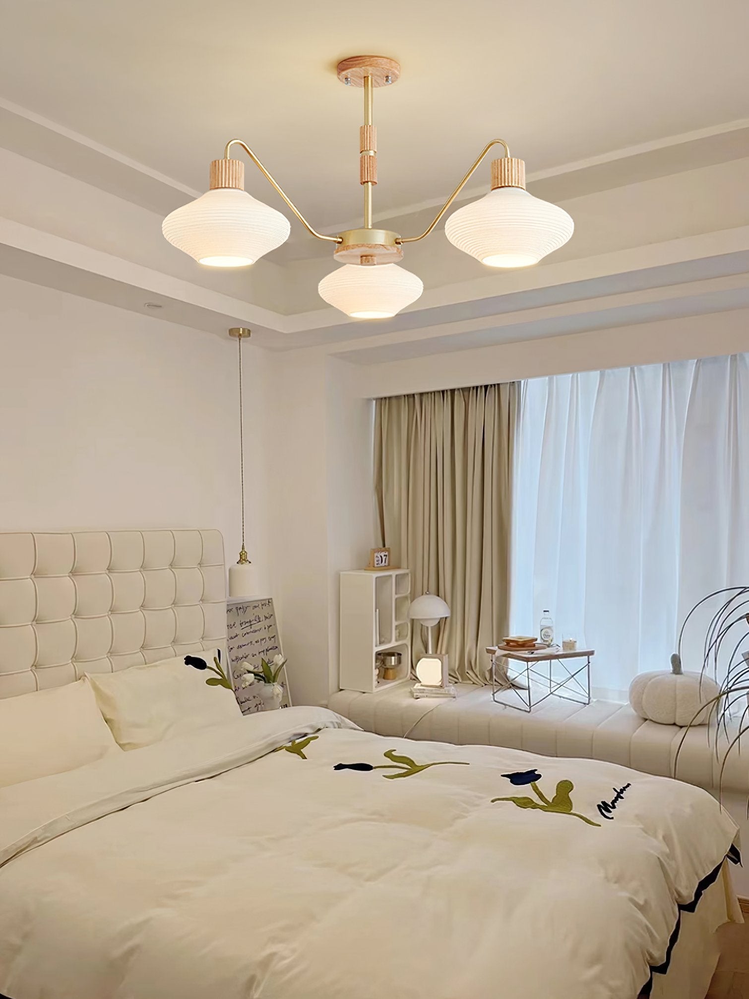 modern-ribbed-rubberwood-chandelier-with-white-glass-globes-and-gold-accents