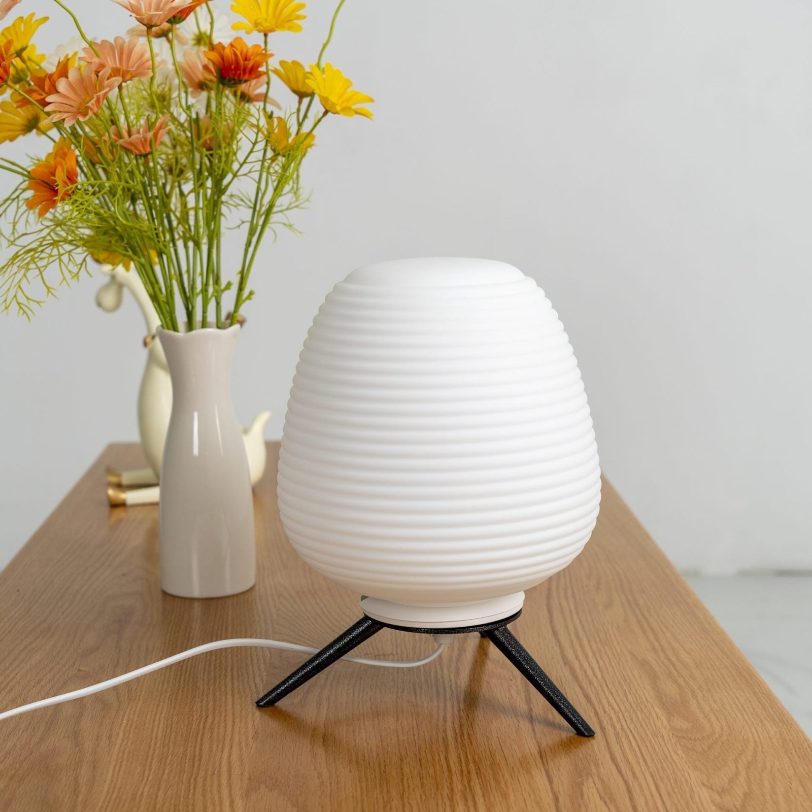 modern-textured-blown-glass-rituals-style-table-lamp-for-bedside-and-living-room