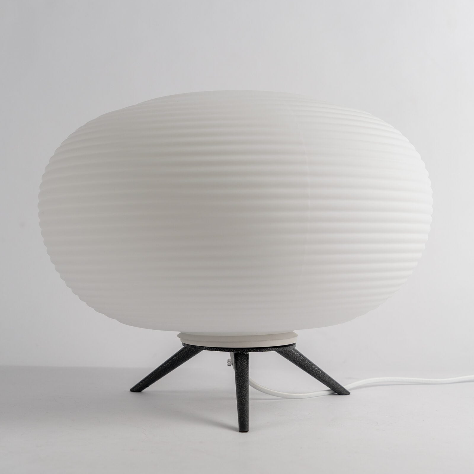 modern-textured-blown-glass-rituals-style-table-lamp-for-bedside-and-living-room