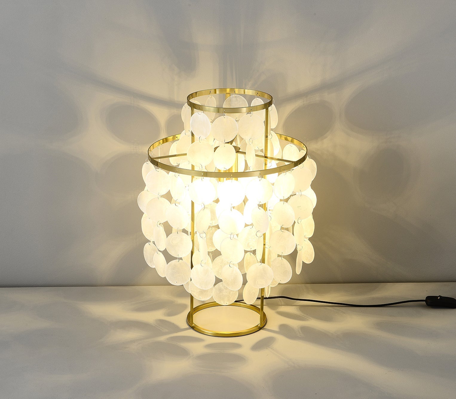 Natural Mother of Pearl Shell Table Lamp Round Coastal Bedside Light for Modern Interiors