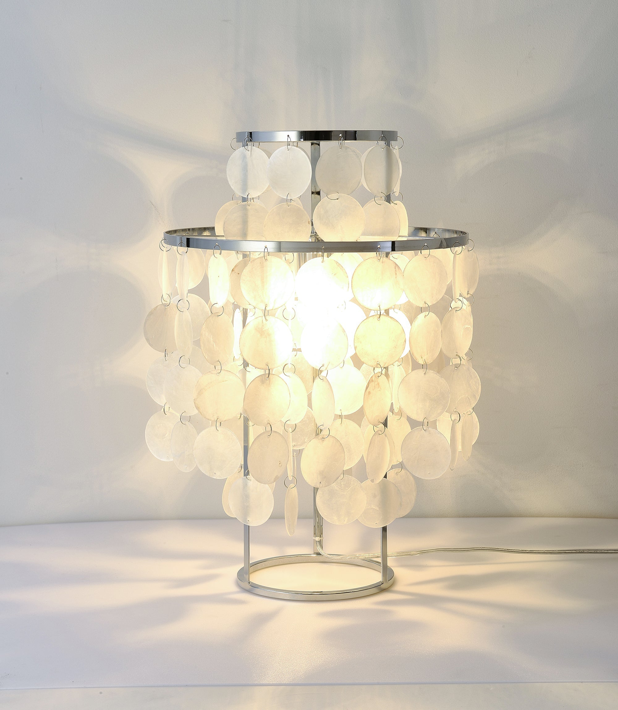 Natural Mother of Pearl Shell Table Lamp Round Coastal Bedside Light for Modern Interiors