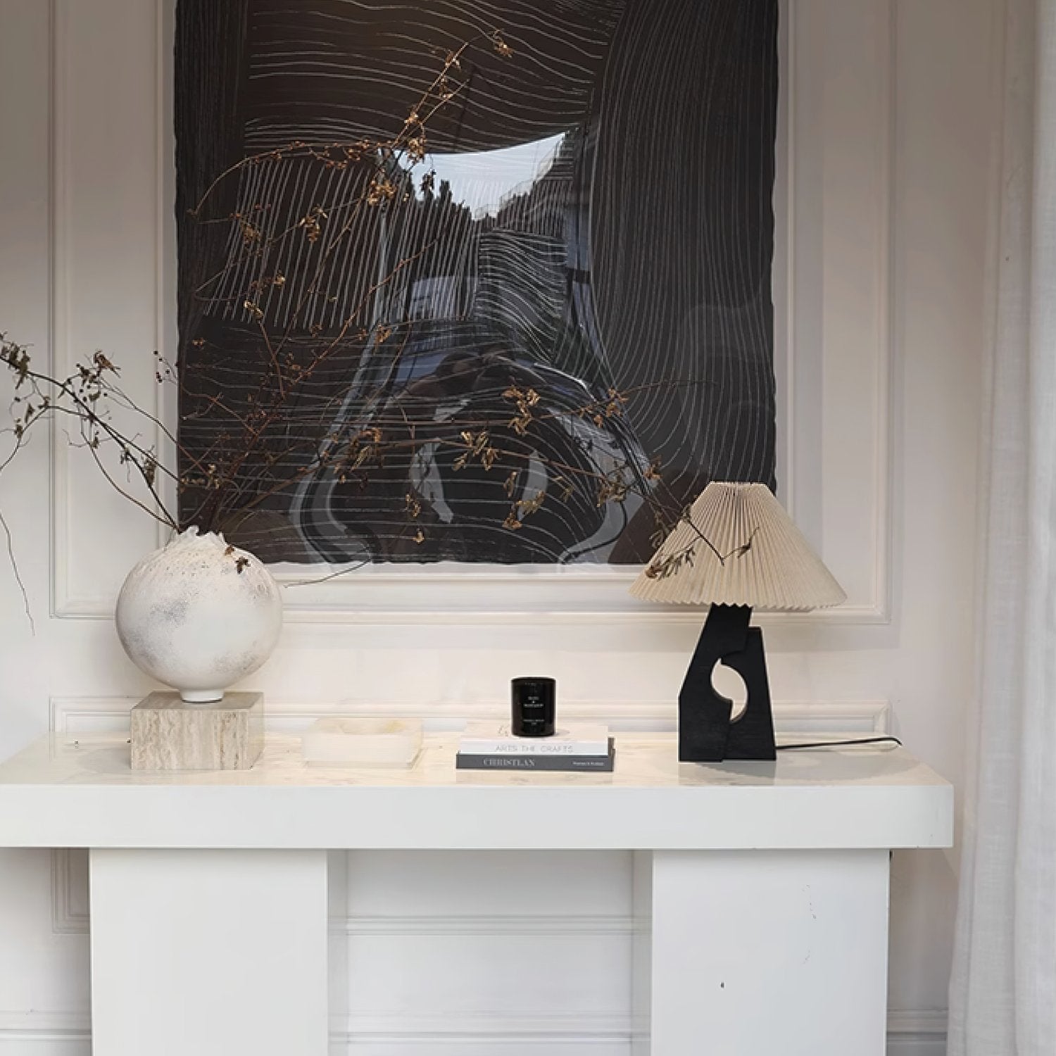 artistic-ruins-sculptural-resin-table-lamp-with-pleated-linen-shade-for-living-room