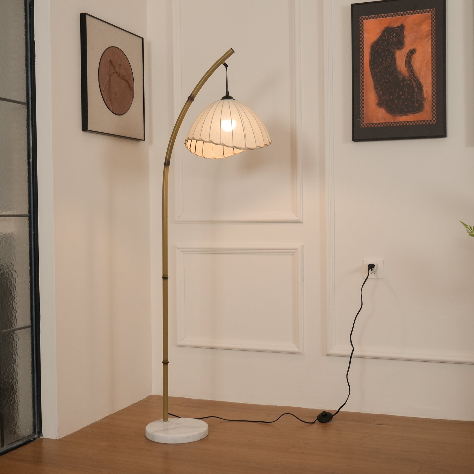 Sanna Curved Bamboo Floor Lamp with Marble Base and Beige Linen Shade for Modern Living Rooms