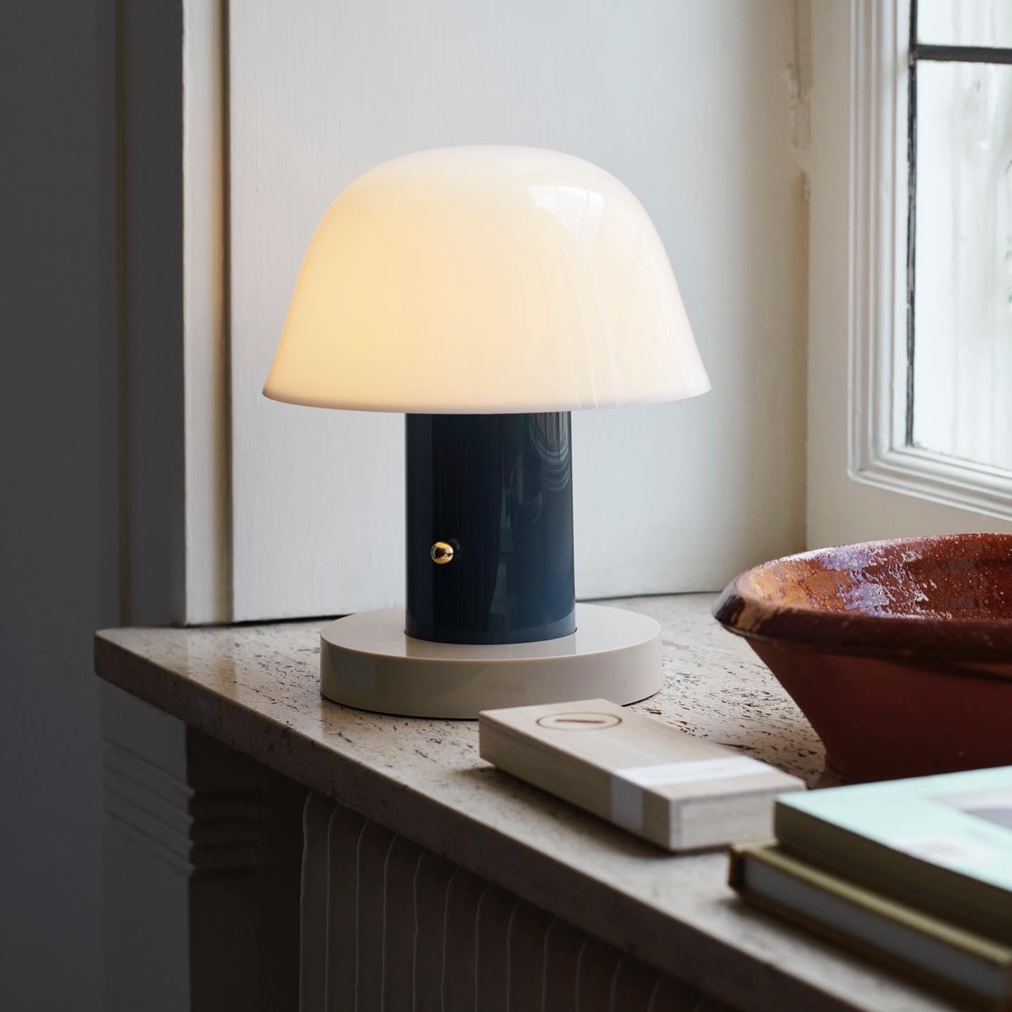 Portable Rechargeable Mushroom Table Lamp with Touch Dimming and Integrated LED