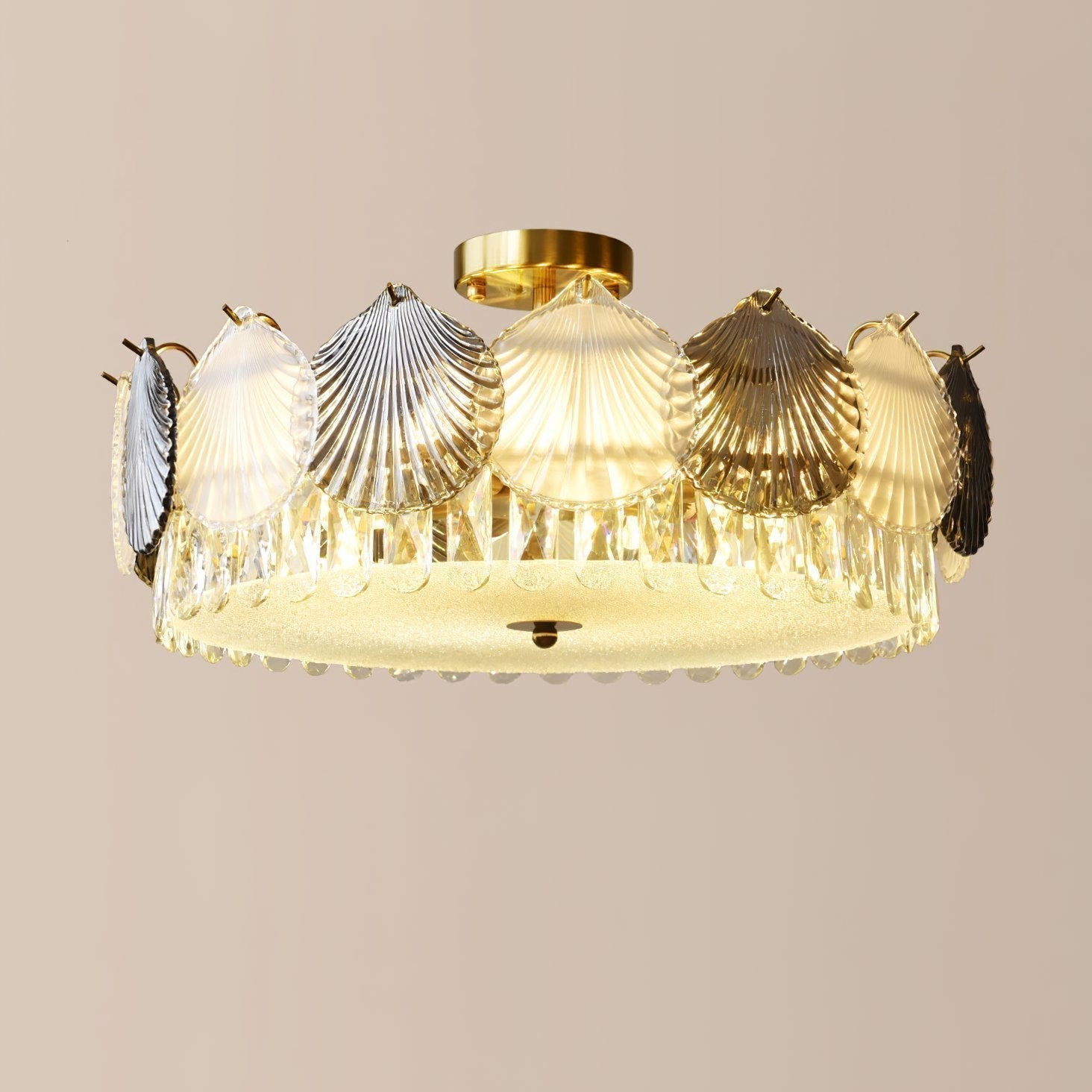 luxury-shell-shaped-crystal-flush-mount-ceiling-light-fixture-with-gold-finish