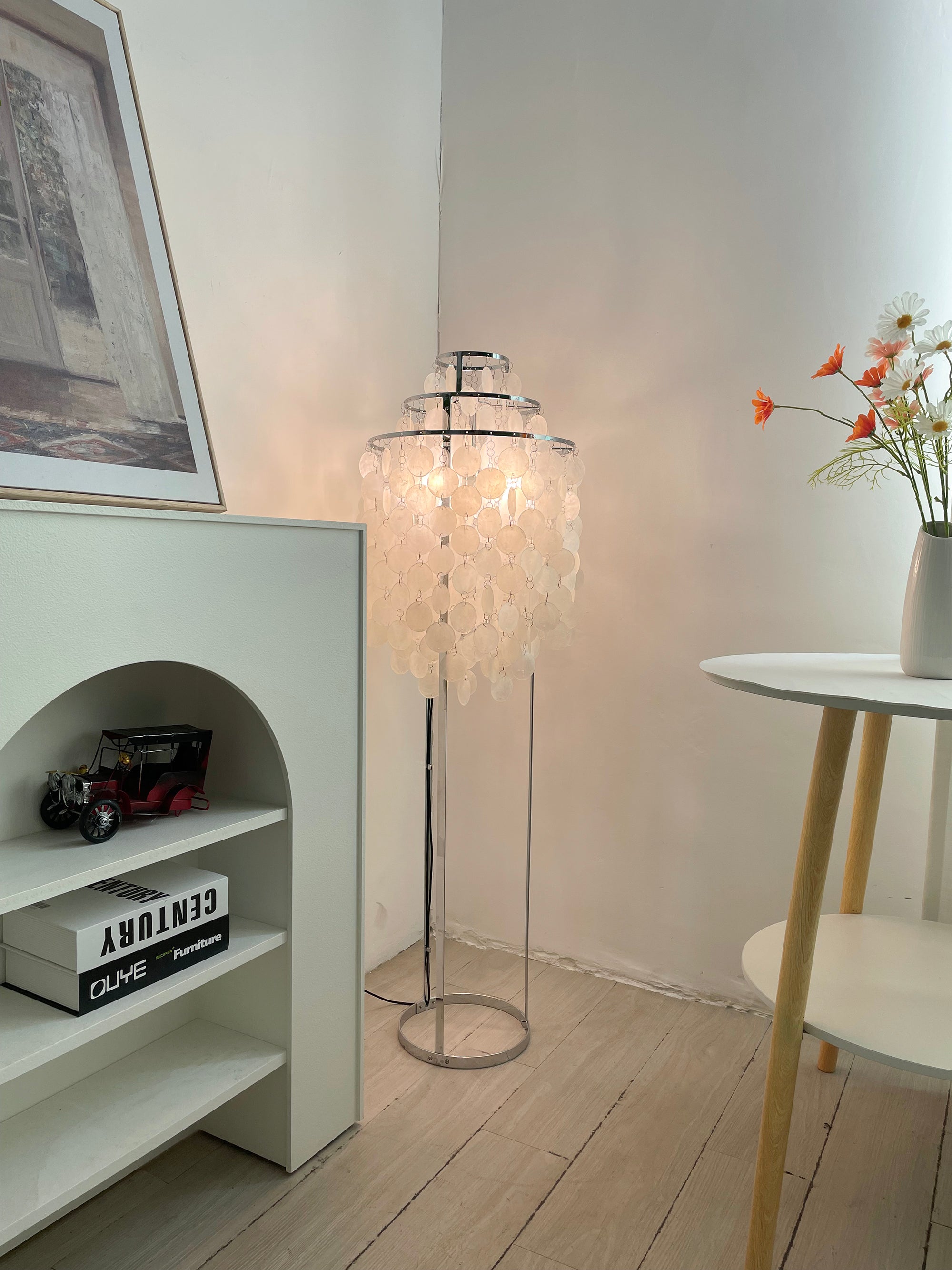 Elegant Natural Mother of Pearl Tiered Shell Floor Lamp Modern Standing Lighting for Home Decor