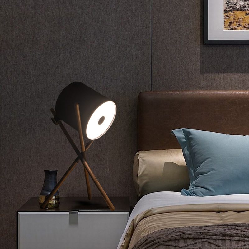 Modern Shift Solid Wood Table Lamp Minimalist Accent Lighting for Bedroom and Office