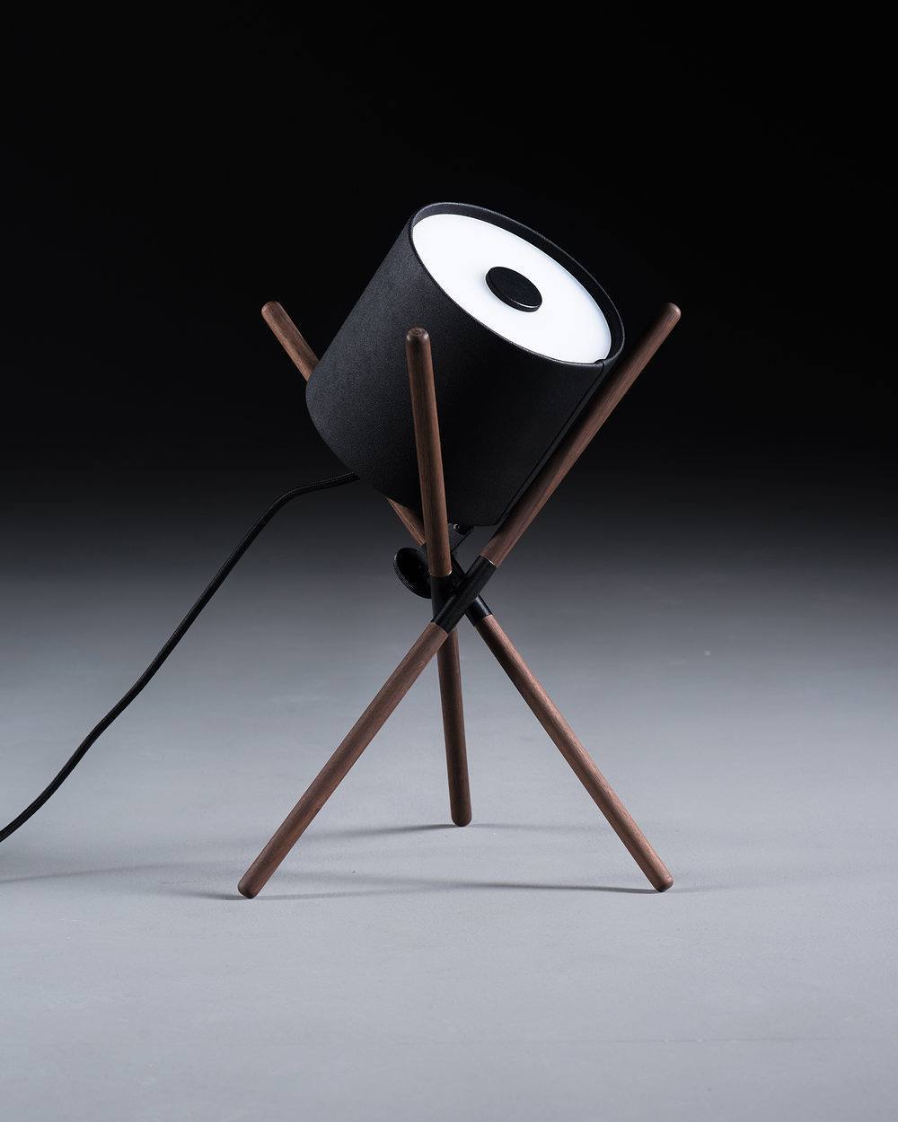 Modern Shift Solid Wood Table Lamp Minimalist Accent Lighting for Bedroom and Office