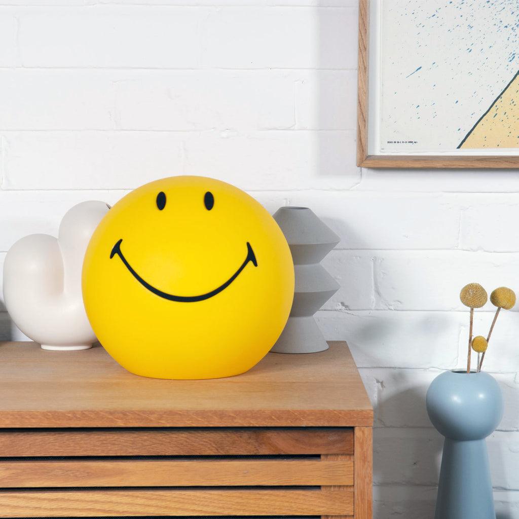 Modern Smiling Face Rechargeable LED Table Lamp for Bedside and Kids Bedroom Decor
