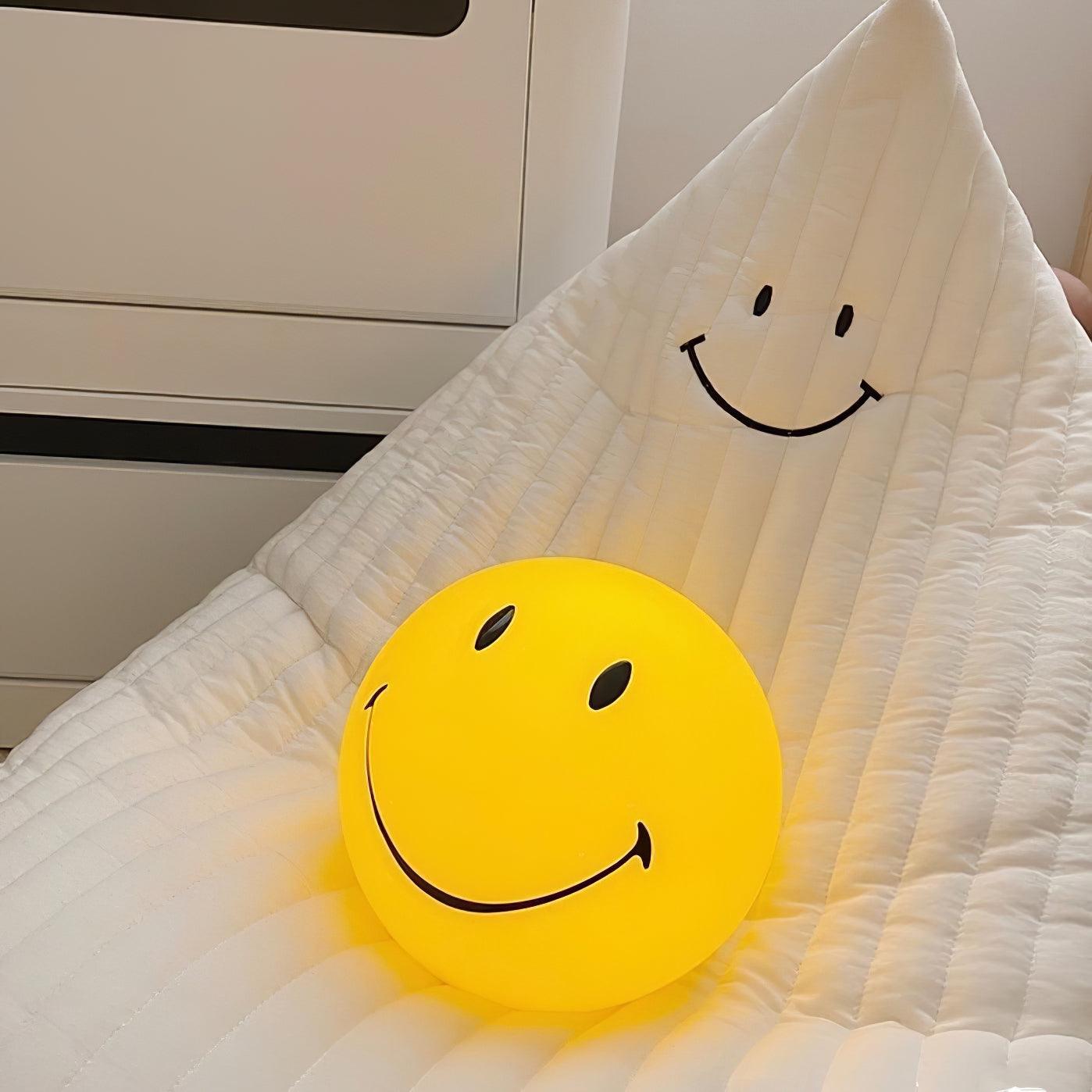 Modern Smiling Face Rechargeable LED Table Lamp for Bedside and Kids Bedroom Decor
