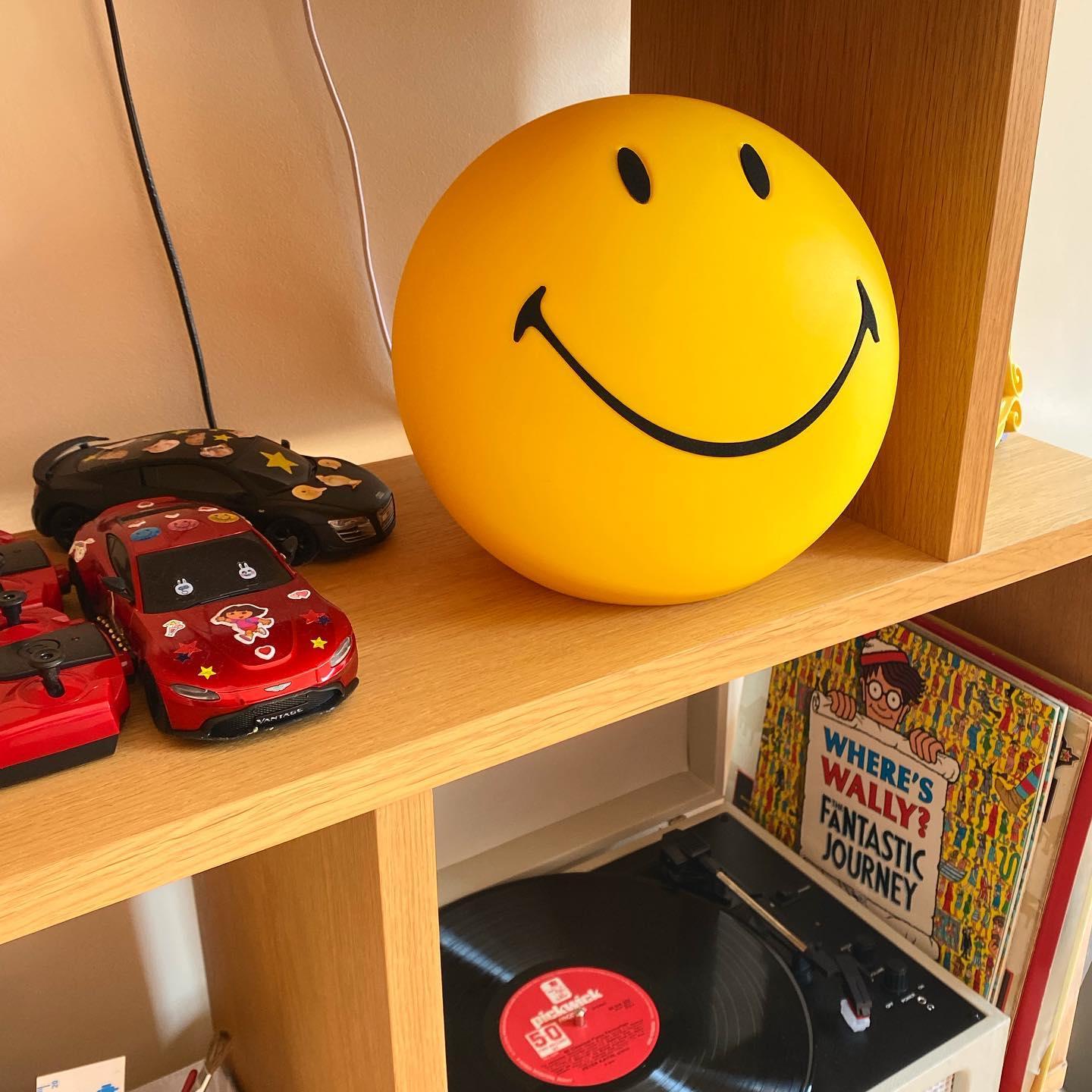 Modern Smiling Face Table Lamp Yellow Decorative LED Night Light for Home Decor