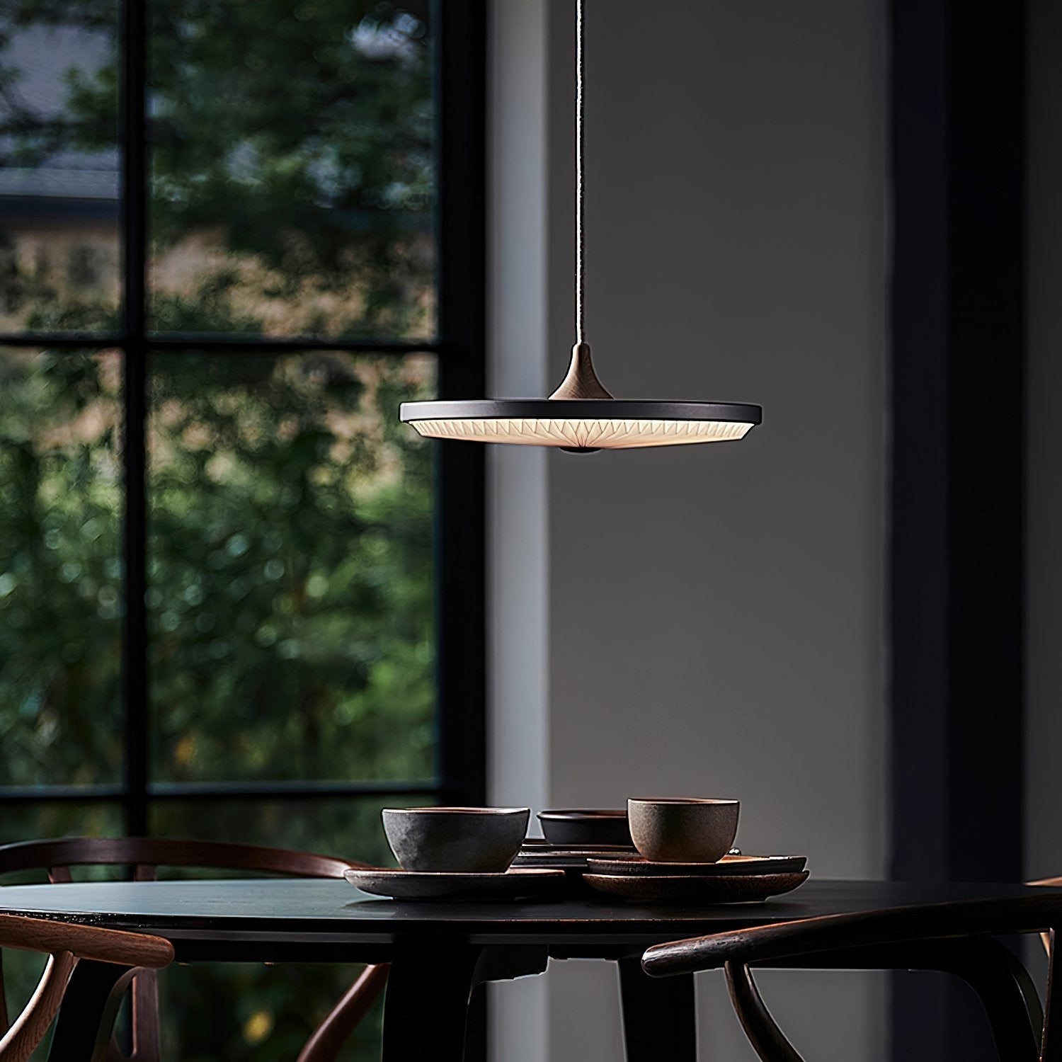 modern-pleated-led-pendant-lamp-with-three-color-temperature-settings-for-dining-rooms-and-living-areas