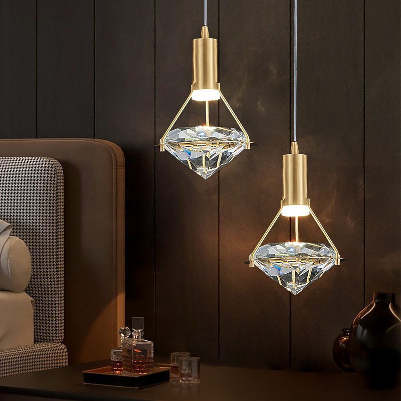 elegant-diamond-crystal-pendant-light-brass-finish-modern-led-chandelier-for-luxury-interior-spaces