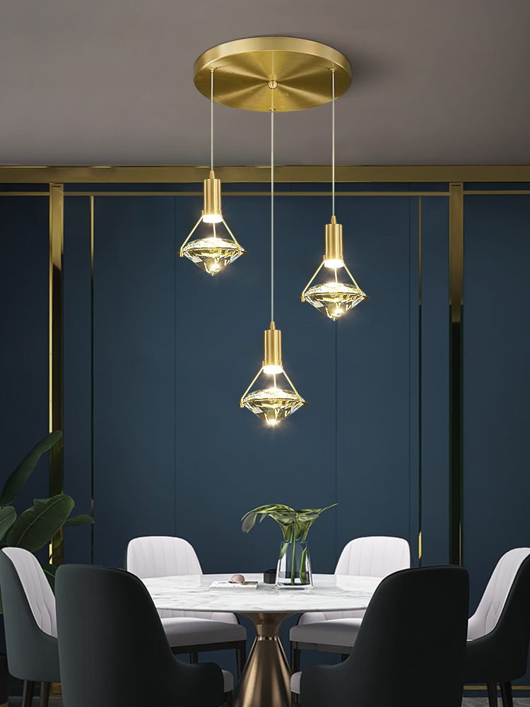 elegant-diamond-crystal-pendant-light-brass-finish-modern-led-chandelier-for-luxury-interior-spaces