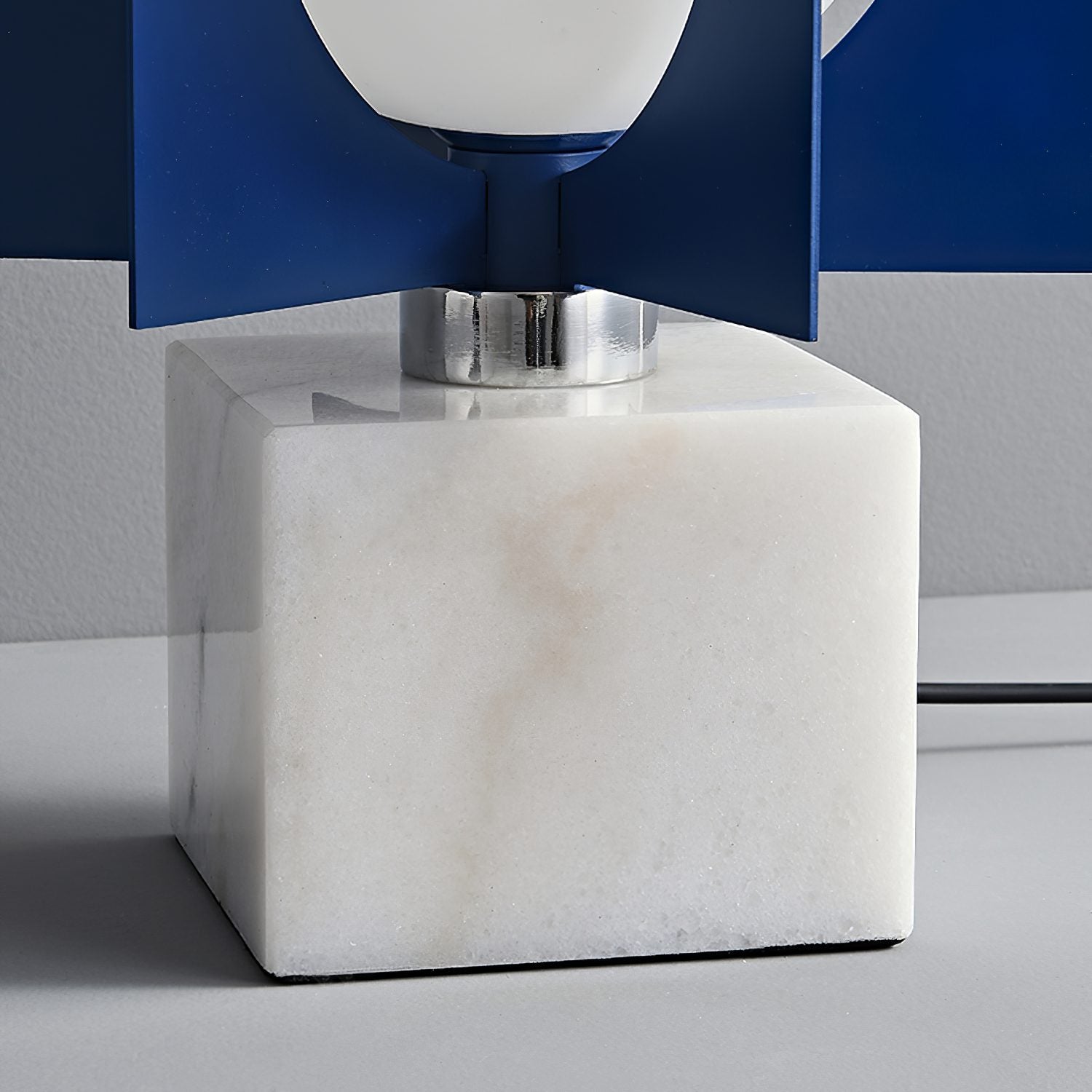 modern-spherical-geometric-table-lamp-with-white-marble-base-and-blue-iron-body-multi-globe-led-desk-light