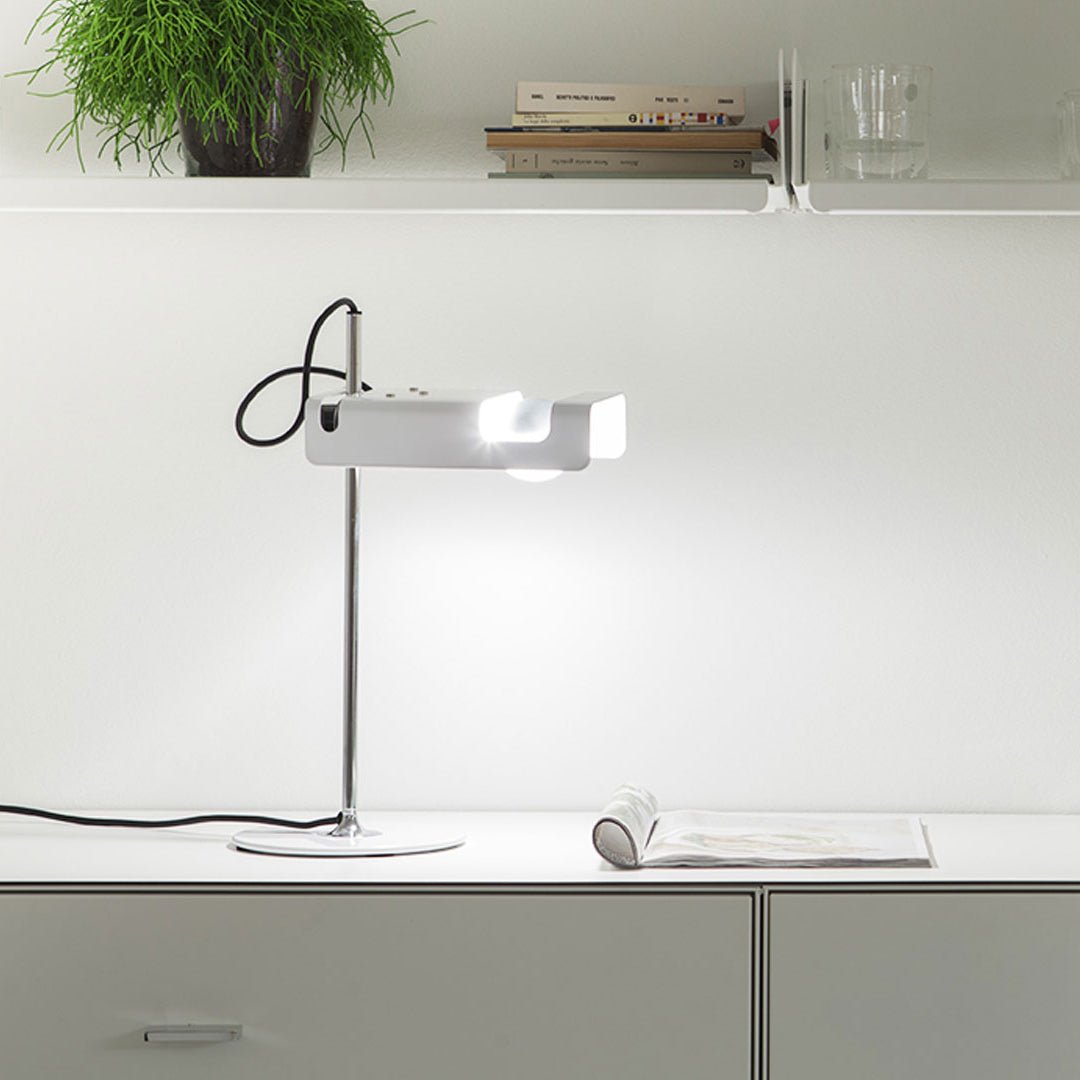 Modern Spider Metal Adjustable Table Lamp with Tilting Spotlight for Bedroom Nightstand or Desk