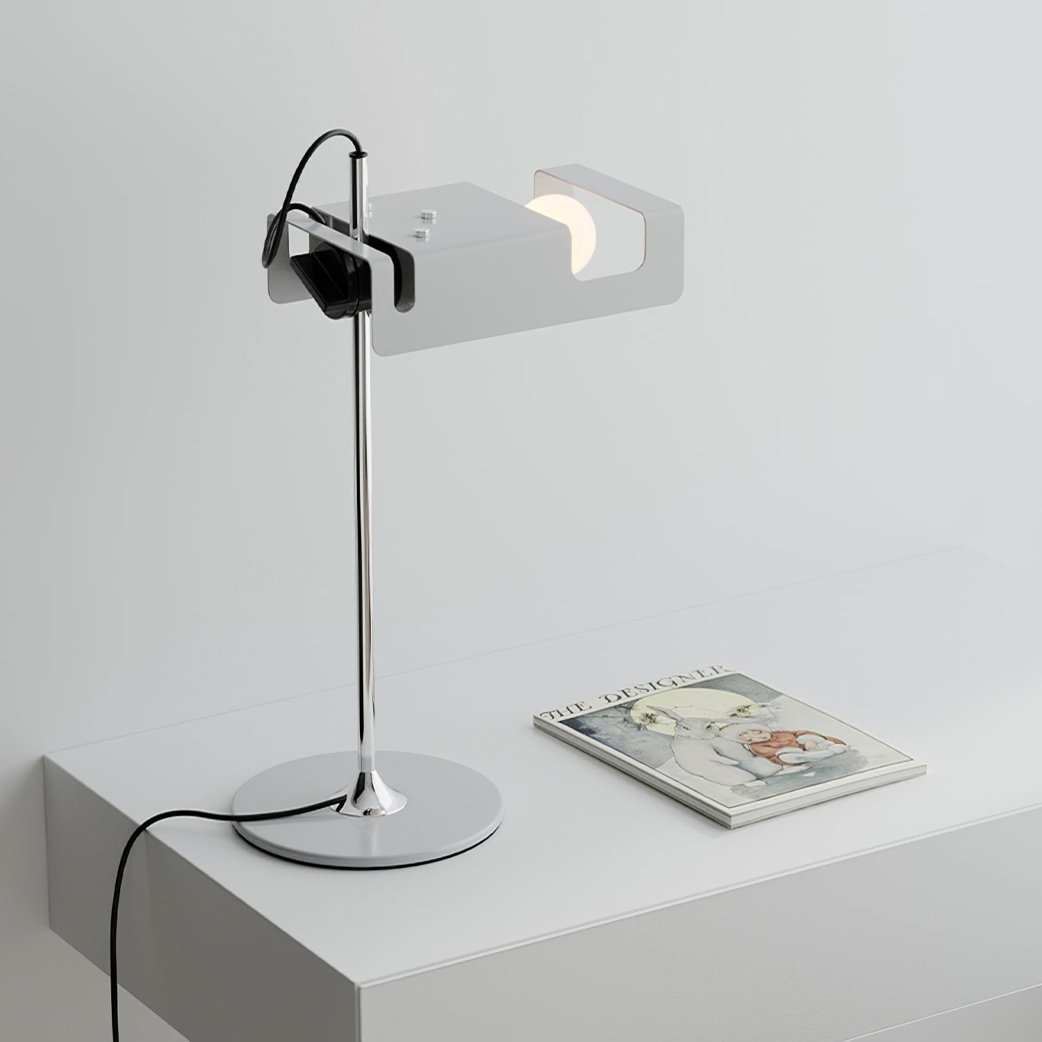 Modern Spider Metal Adjustable Table Lamp with Tilting Spotlight for Bedroom Nightstand or Desk