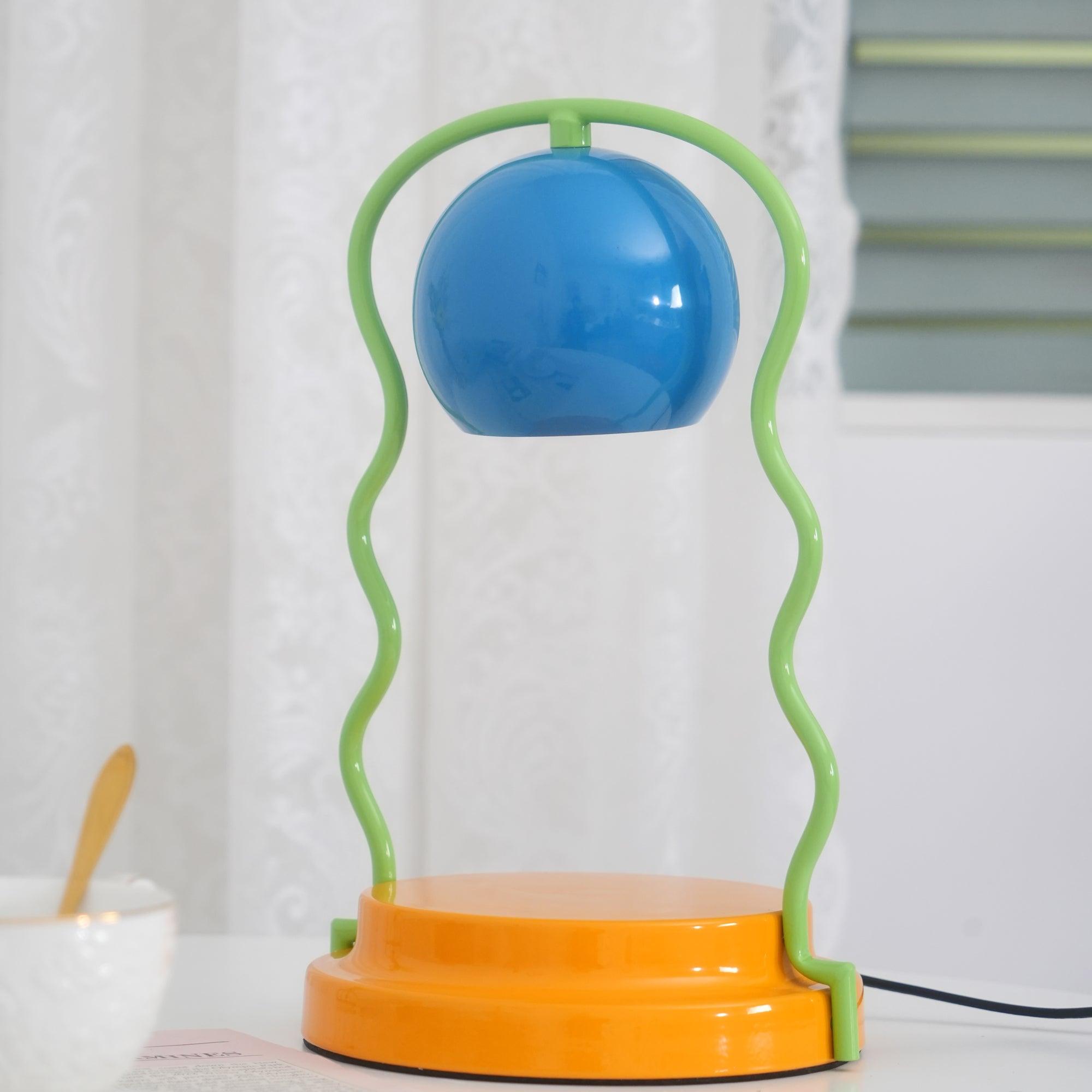 Modern Squiggle Spiral Table Lamp Decorative Metal Bedside Lighting for Bedroom