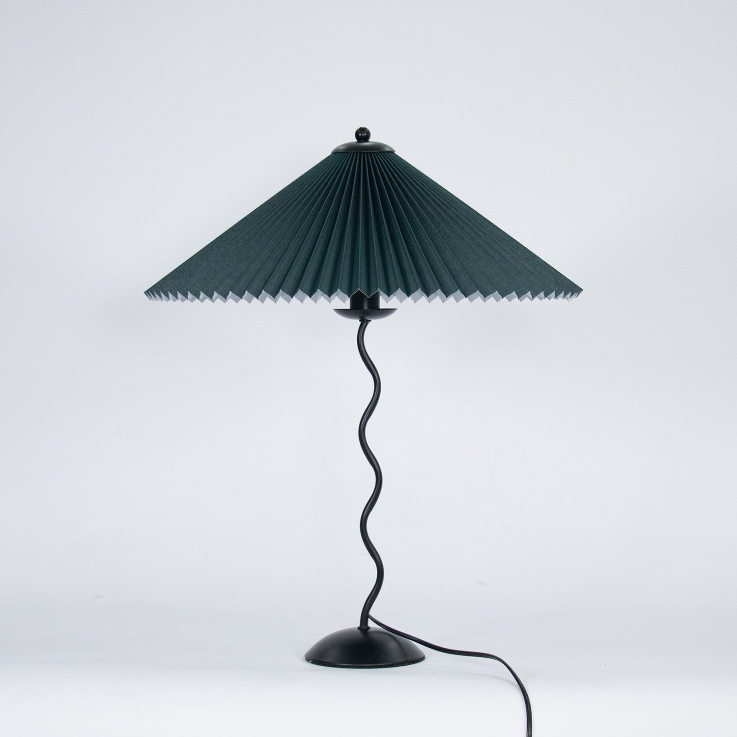 Modern Pleated Fabric Table Lamp with Nordic Wavy Metal Stem for Bedroom Living Room