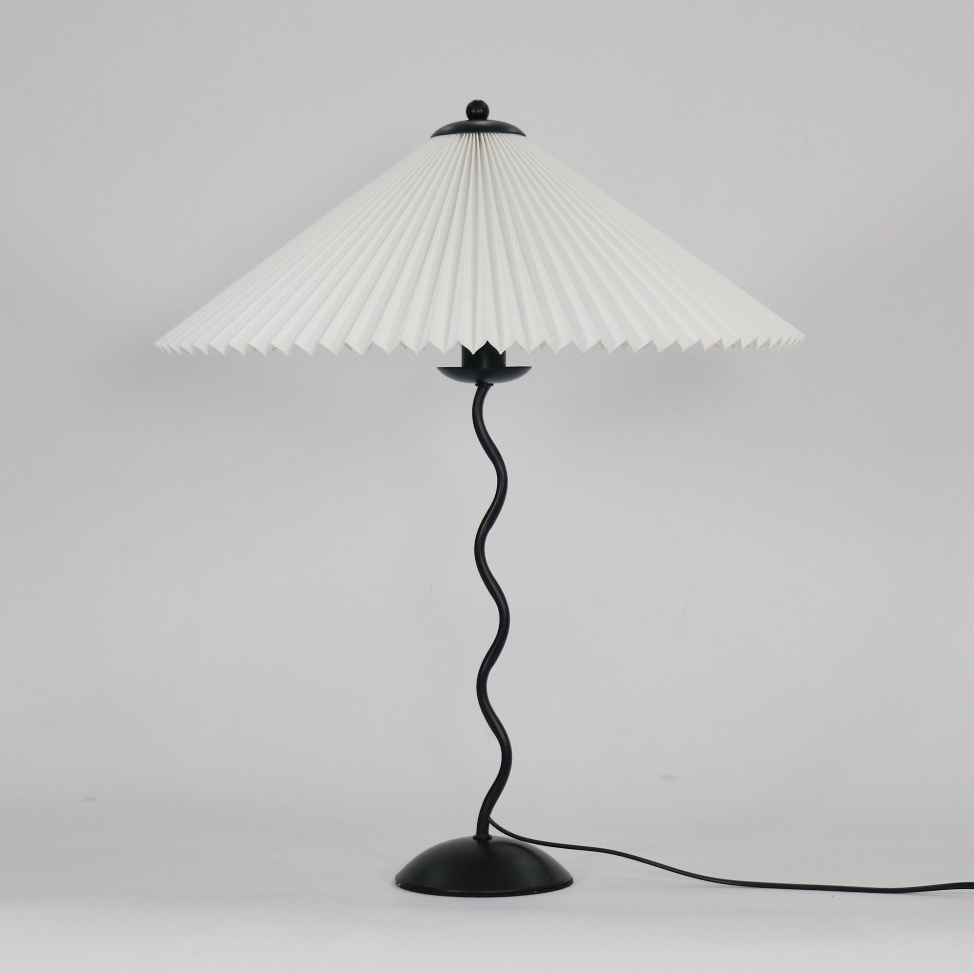 Modern Pleated Fabric Table Lamp with Nordic Wavy Metal Stem for Bedroom Living Room