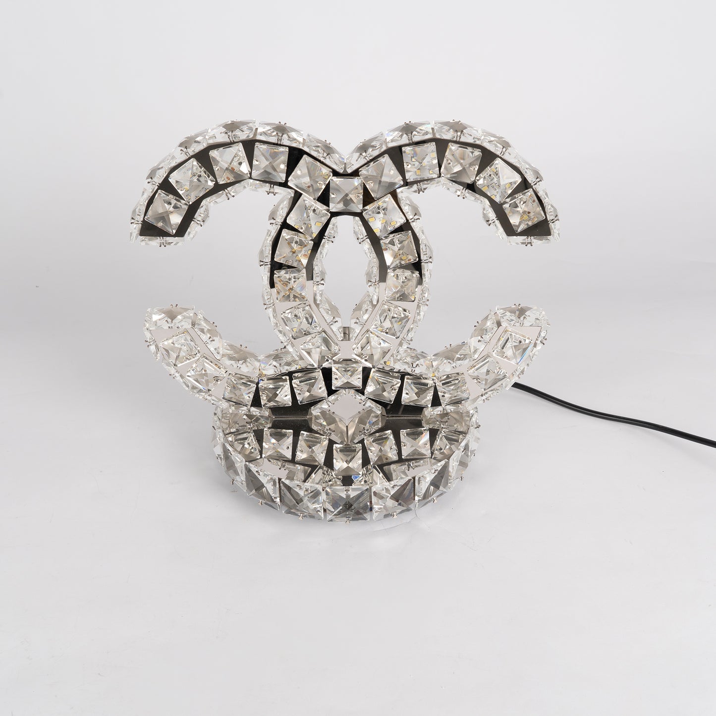 modern-stainless-steel-k9-crystal-table-lamp-for-luxury-bedroom-and-living-room-lighting