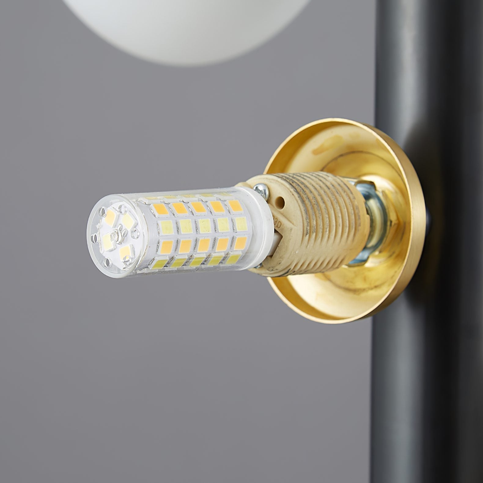 stella-modern-glass-globe-pendant-light-with-spherical-shades-and-brass-finish