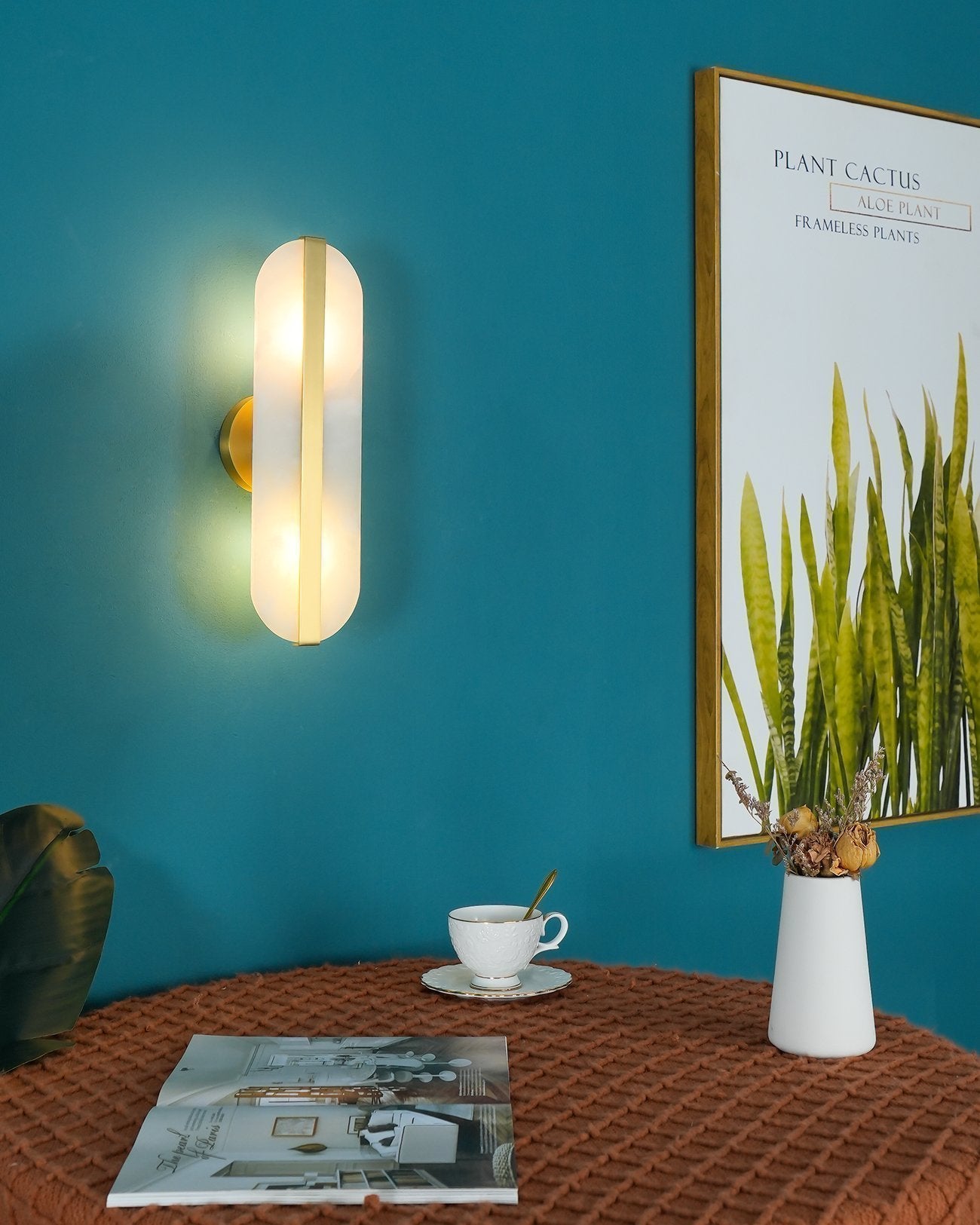 modern-oval-alabaster-stone-led-wall-sconce-gold-finish-brass-light-for-hallway-and-bedroom