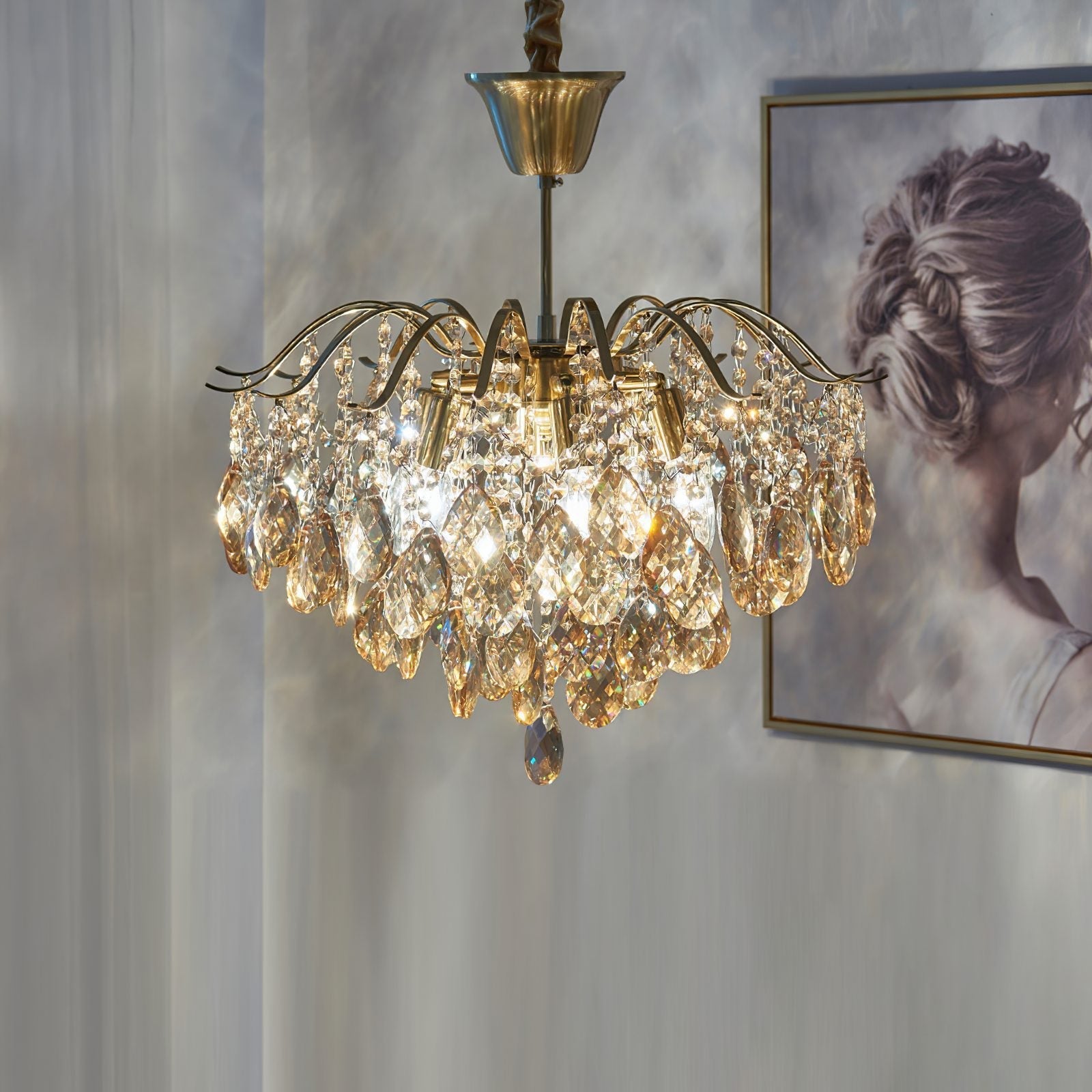 modern-wedge-shaped-gold-and-crystal-pendant-light-for-dining-room-and-living-room