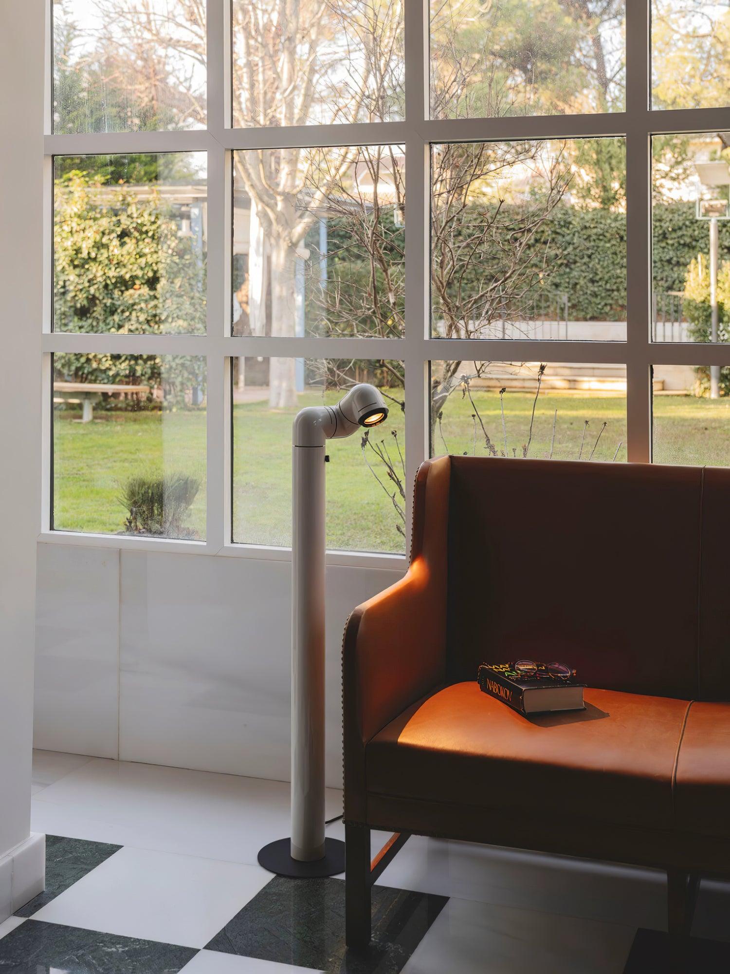 Tatu Alta Modern LED Floor Lamp with Adjustable Light Intensity and Focal Length