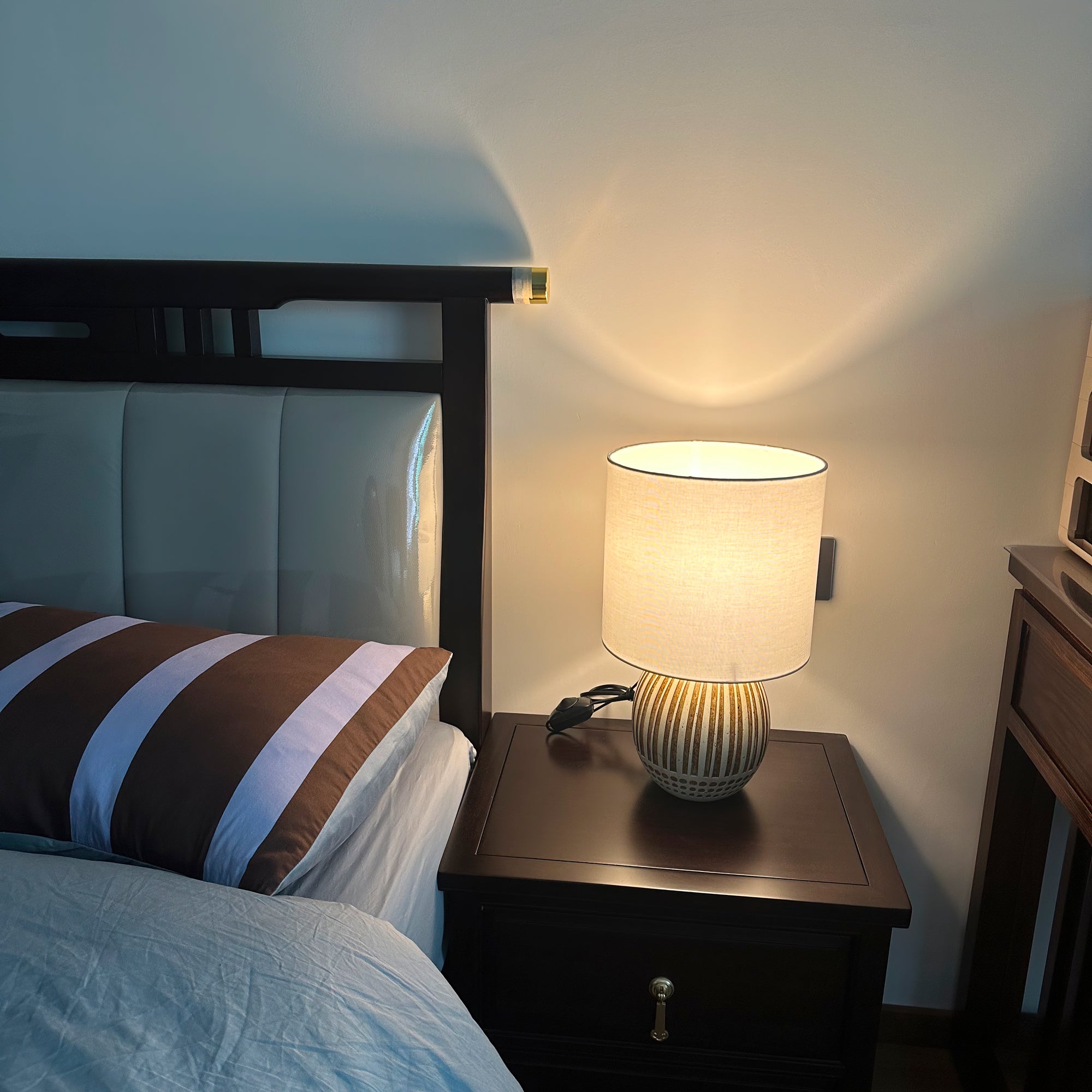 Modern Striped Ceramic Table Lamp with White Shade for Bedside and Living Room Reading