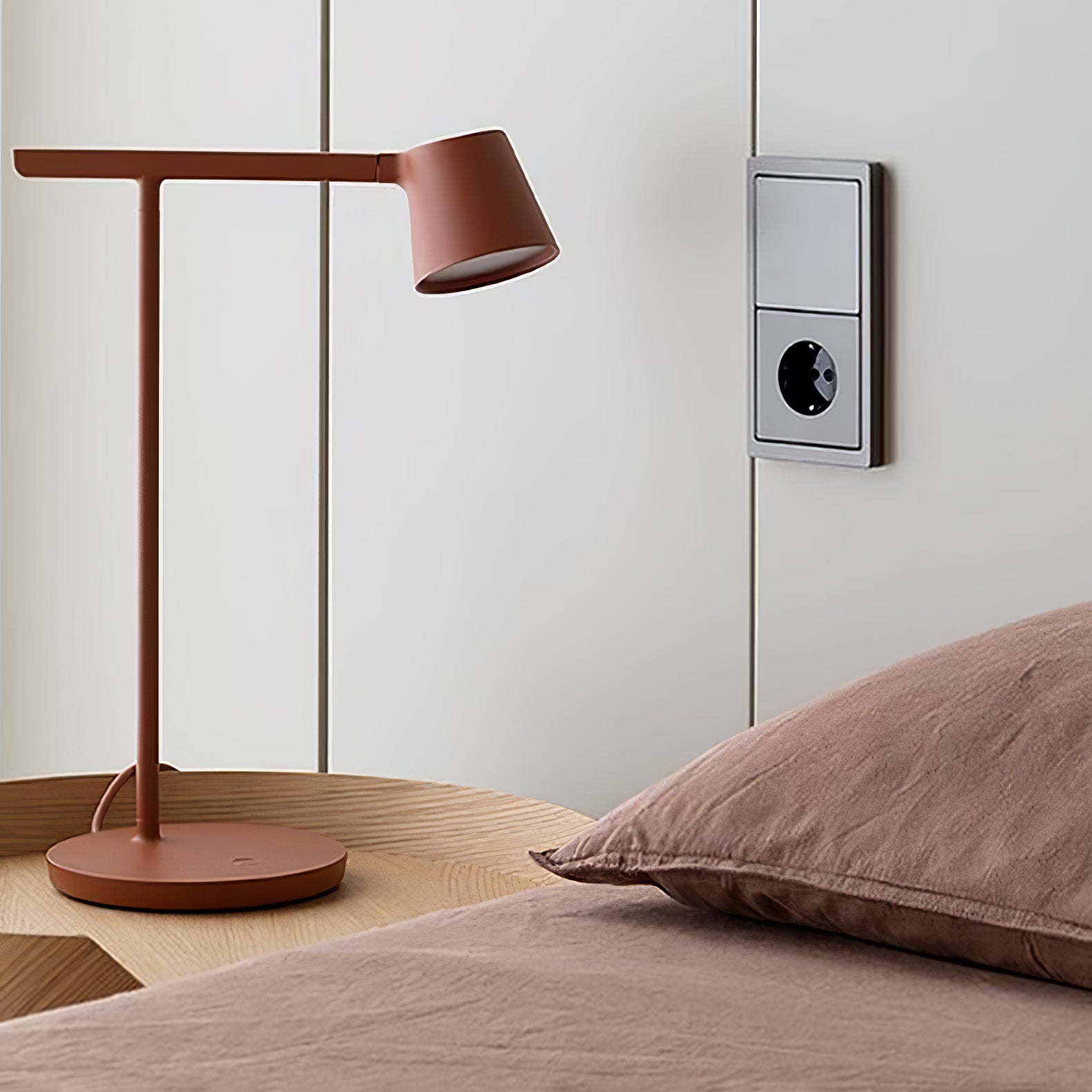 Modern Minimalist Tip Table Lamp with Adjustable Head and Dimmable LED Light for Workspace