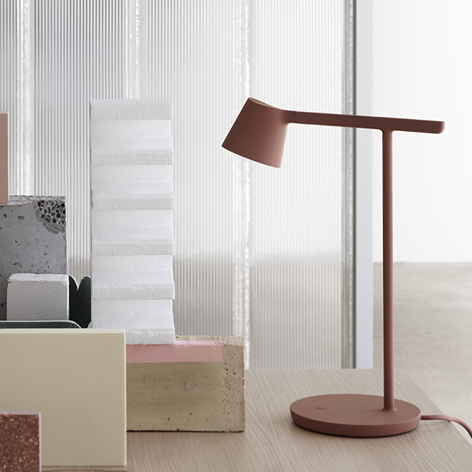 Modern Minimalist Tip Table Lamp with Adjustable Head and Dimmable LED Light for Workspace