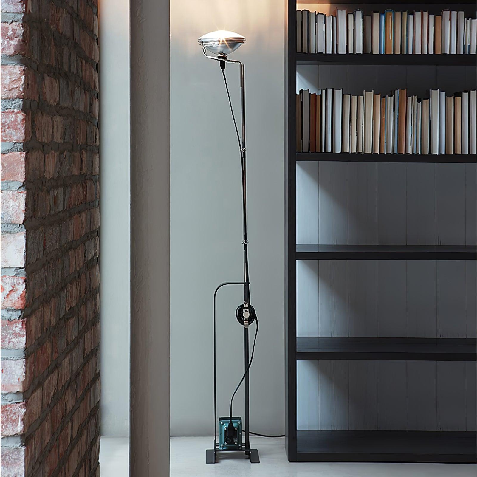 Modern Industrial Adjustable LED Floor Lamp with Telescopic Stem for Living Room Lighting