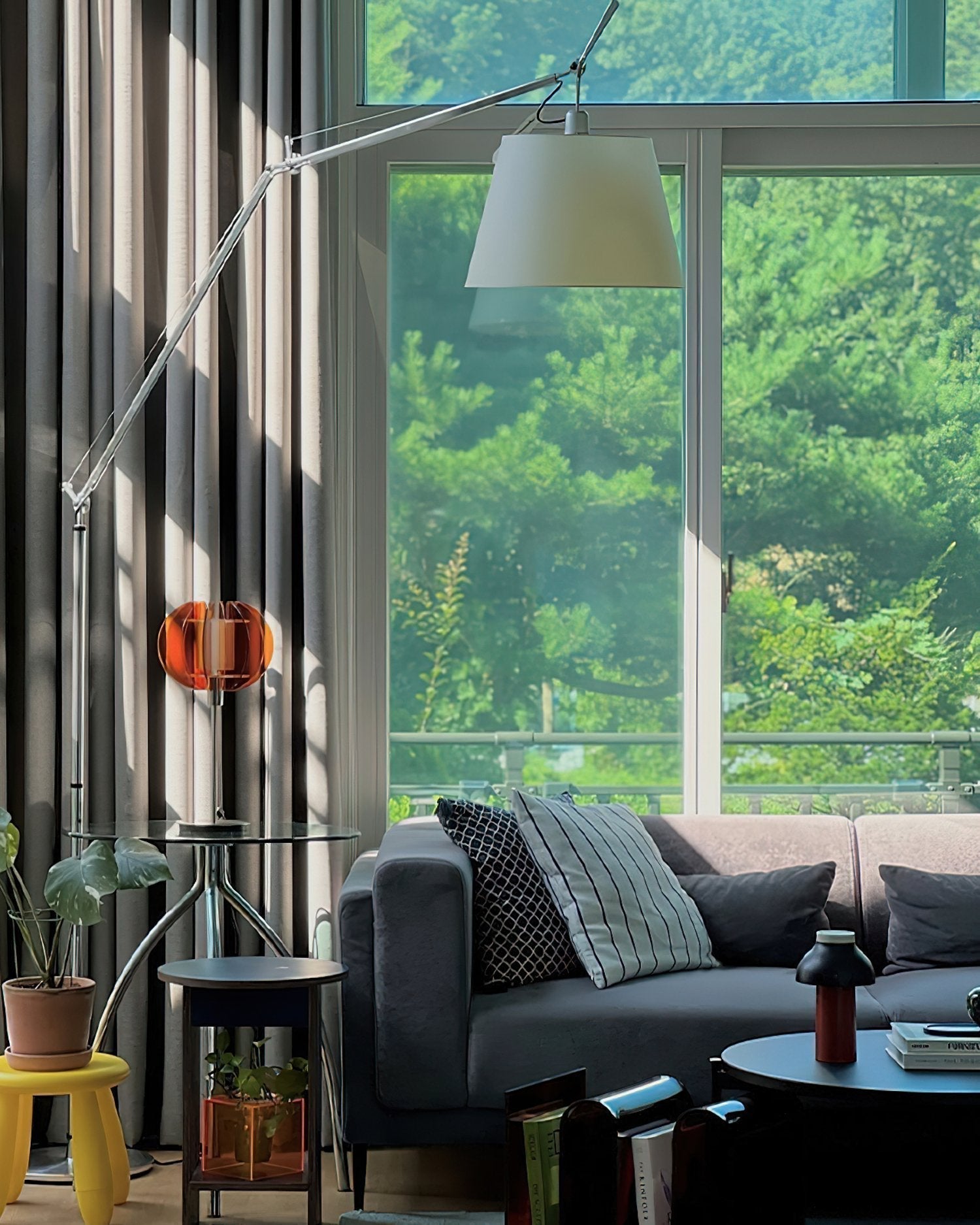 elegant-parete-slim-floor-lamp-for-living-room-modern-standing-light-in-silver-and-white