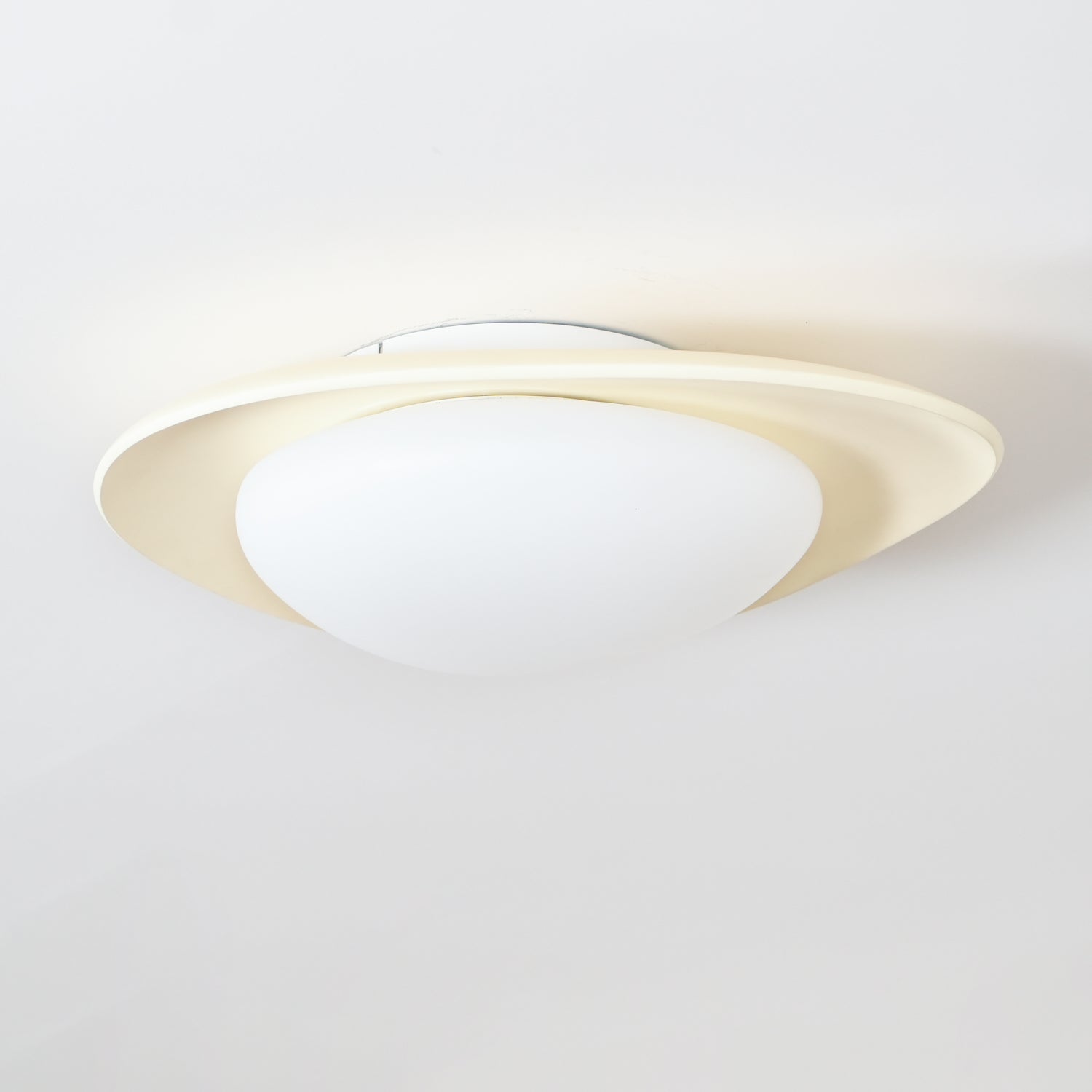 Tonia Resin Round Flush Mount LED Ceiling Light for Modern Interior Decor