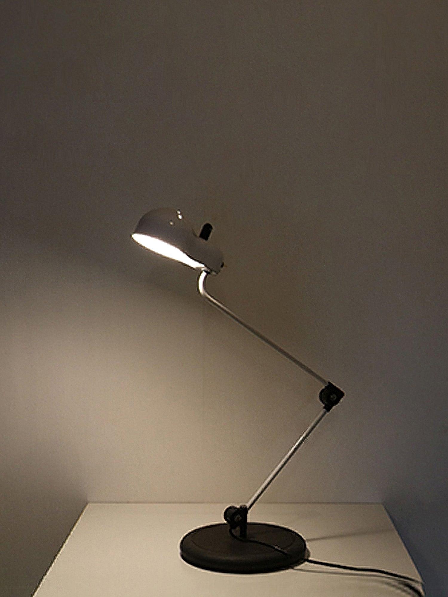 Modern Adjustable Topo Desk Lamp Metal Table Light for Study and Bedside