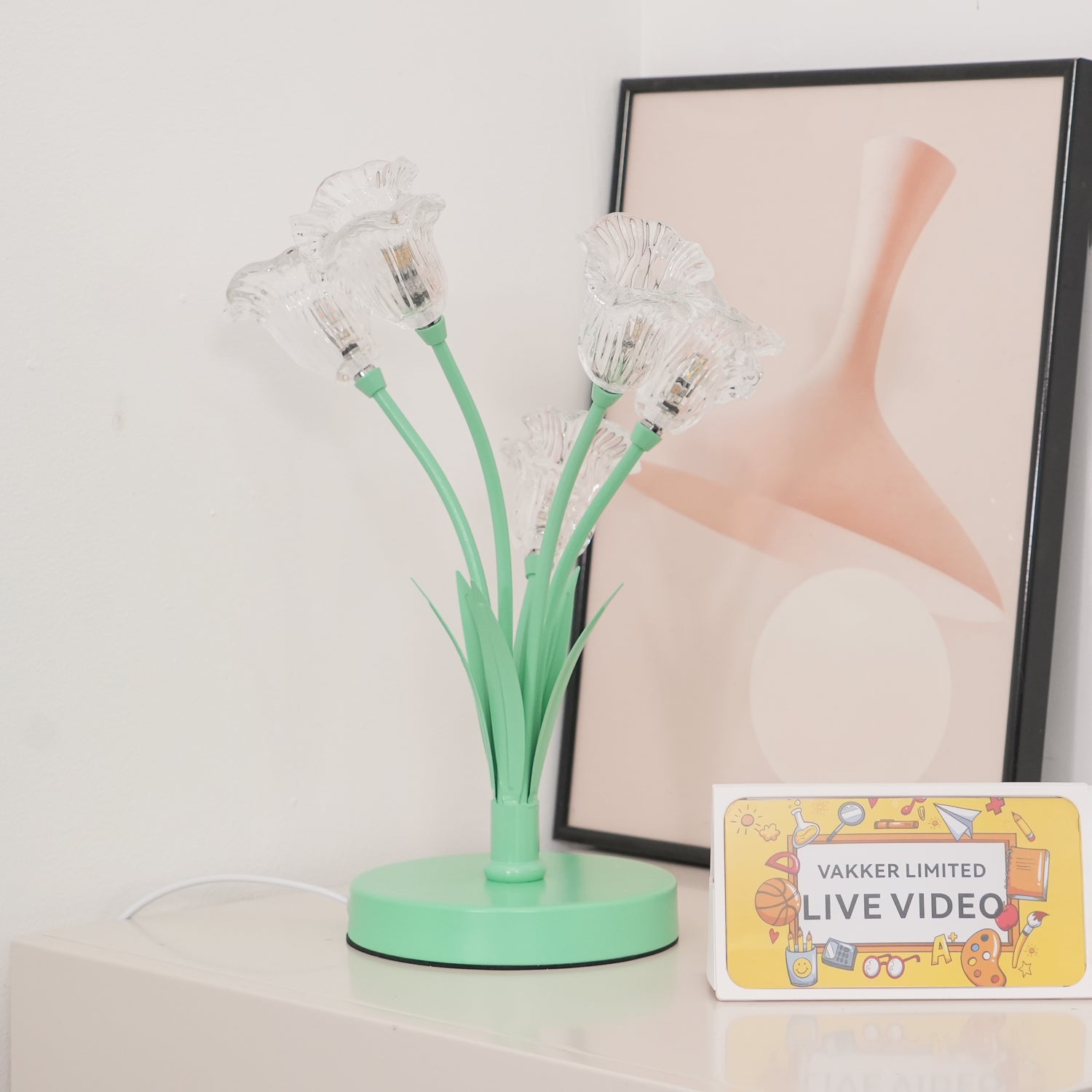 Elegant Glass Tulip Flower Table Lamp Decorative Floral Bedside Night Light for Home Living Room Decor