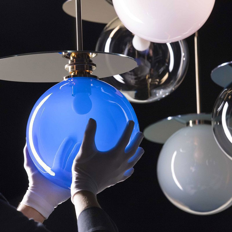 modern-umbra-hand-blown-glass-chandelier-multi-light-pendant-for-contemporary-dining-and-living-areas