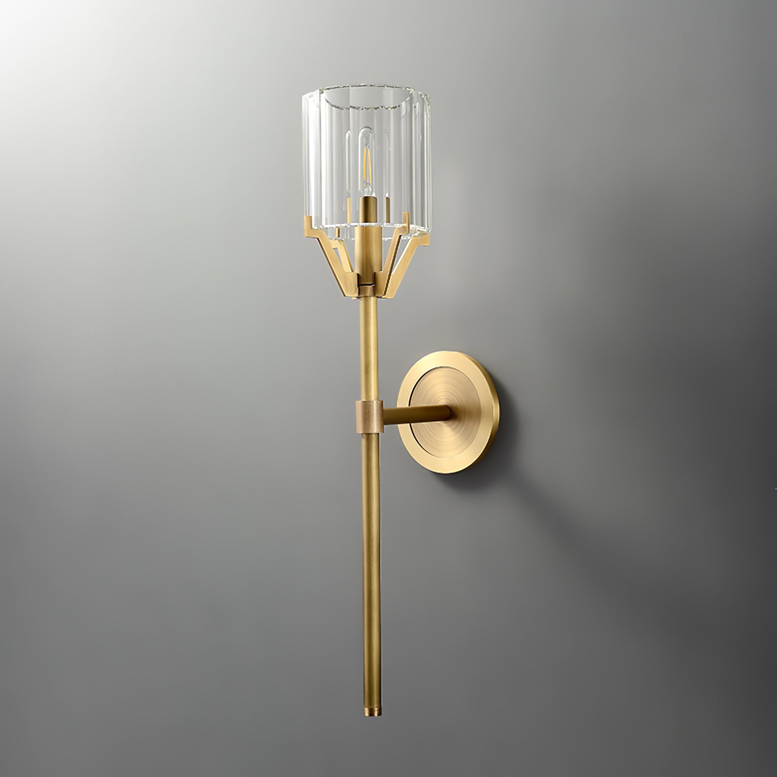 modern-architectural-faceted-crystal-glass-wall-sconce-with-polished-brass-finish