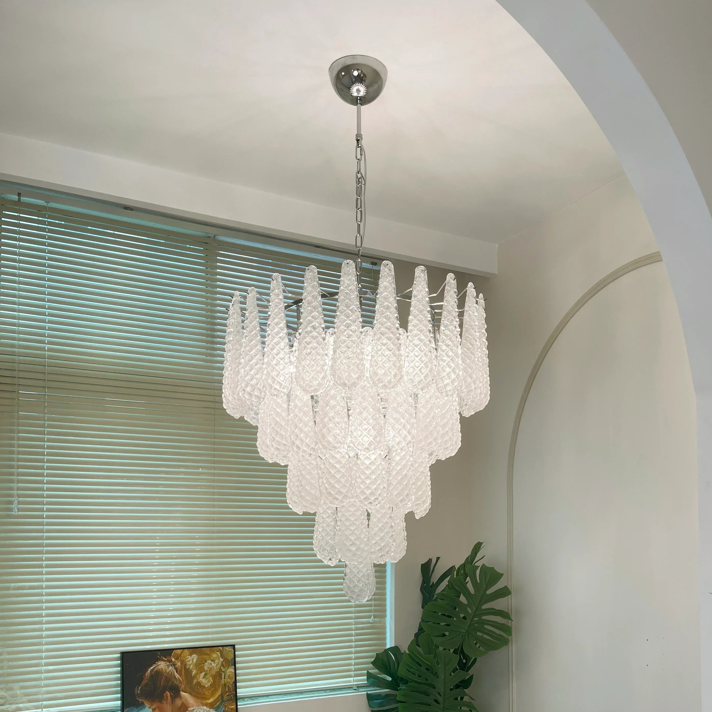 luxury-vintage-murano-glass-petals-drop-chandelier-elegant-transparent-glass-pendant-light