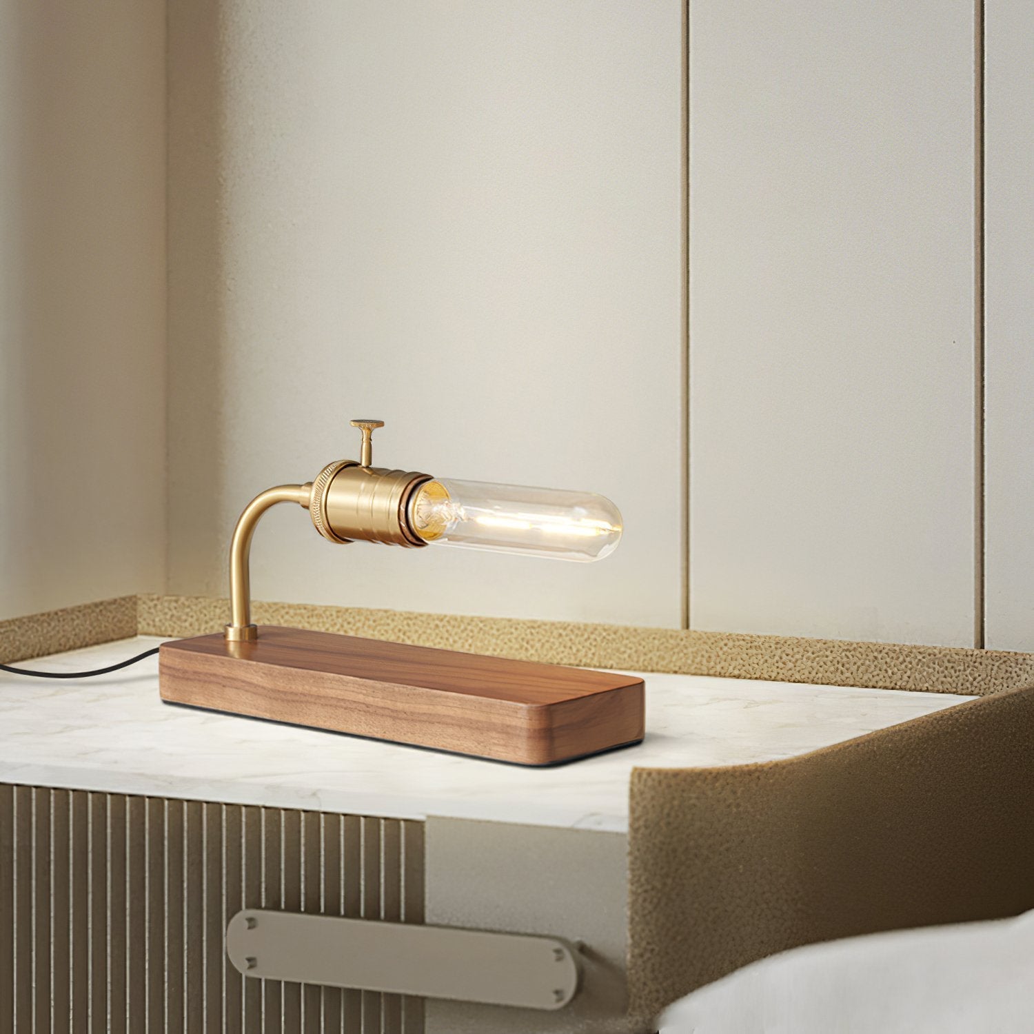 antique-brass-and-walnut-wood-vintage-banker-table-lamp-for-home-office-desk