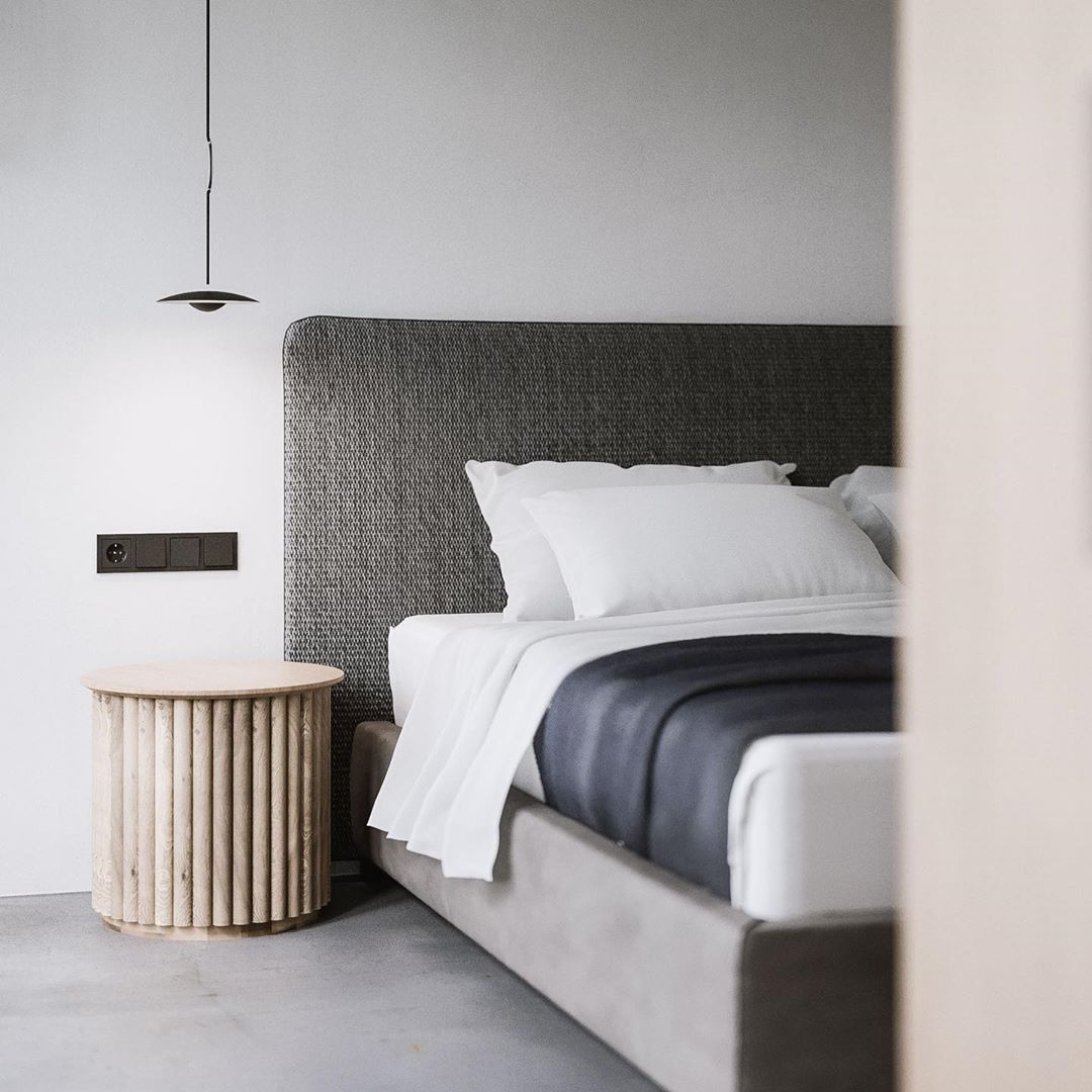 modern-minimalist-round-led-pendant-light-woodgrain-metal-ceiling-hanging-lamp