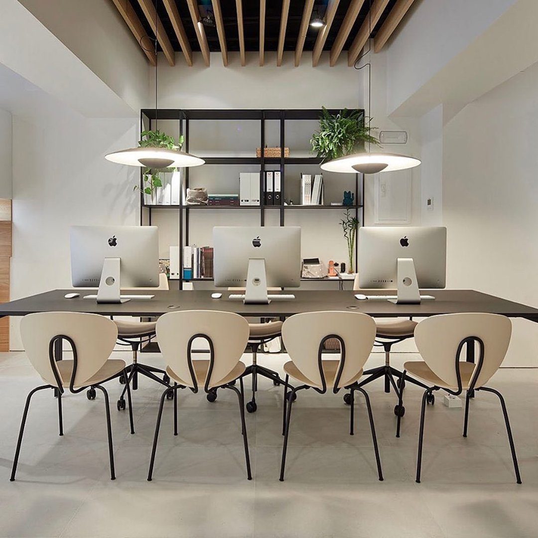 modern-minimalist-round-led-pendant-light-woodgrain-metal-ceiling-hanging-lamp