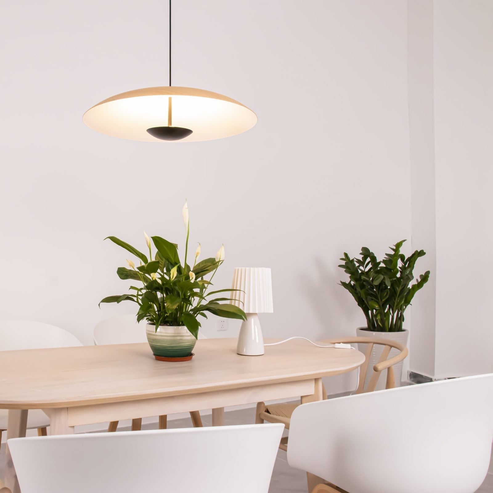 modern-minimalist-round-led-pendant-light-woodgrain-metal-ceiling-hanging-lamp