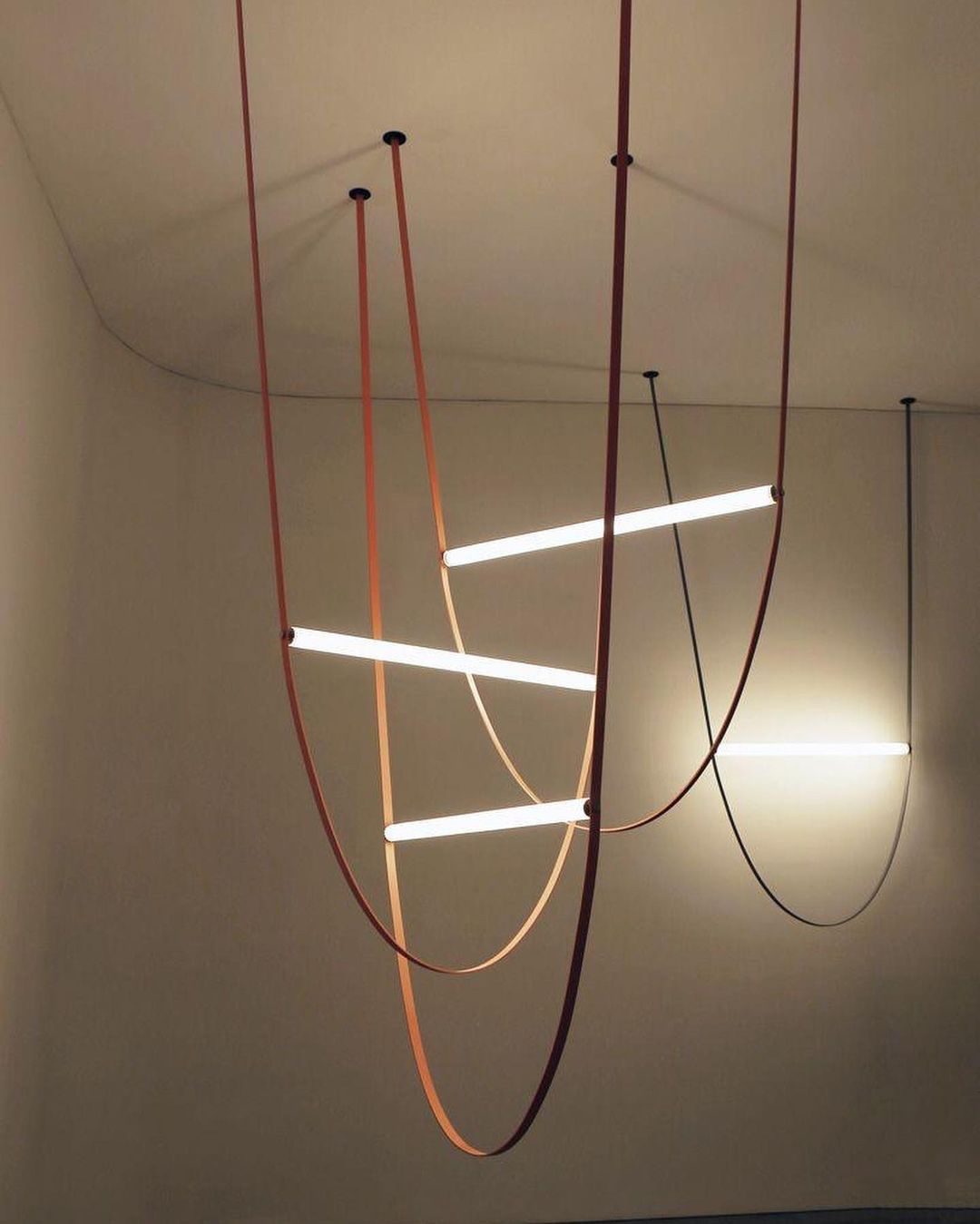 modern-brown-leather-and-glass-led-suspension-lamp-industrial-style-tubular-hanging-light