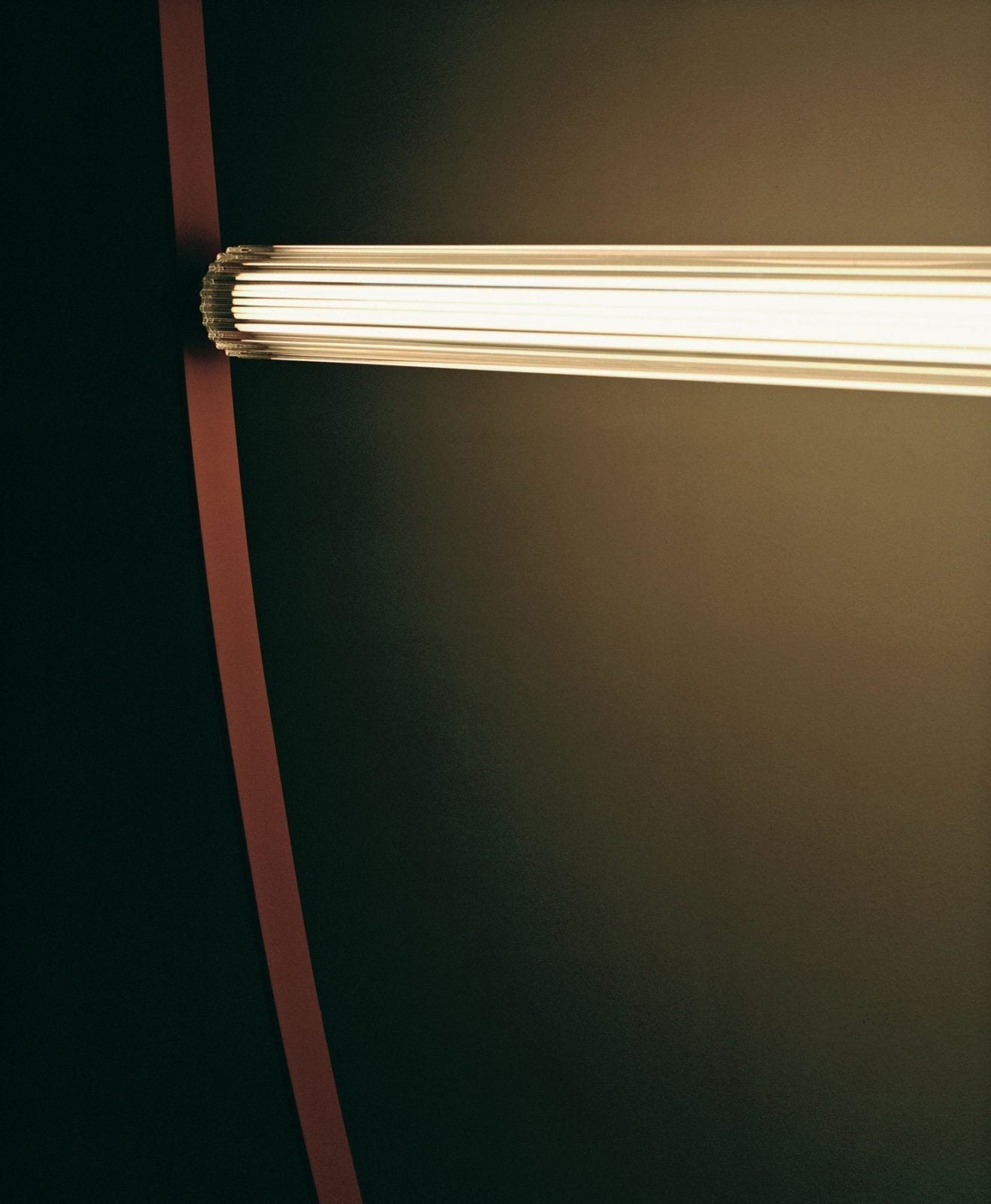 modern-brown-leather-and-glass-led-suspension-lamp-industrial-style-tubular-hanging-light