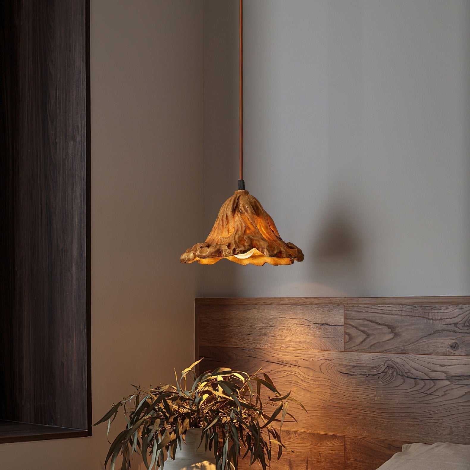 handcrafted-lotus-leaf-resin-pendant-lamp-wood-finish-ceiling-light-for-living-room