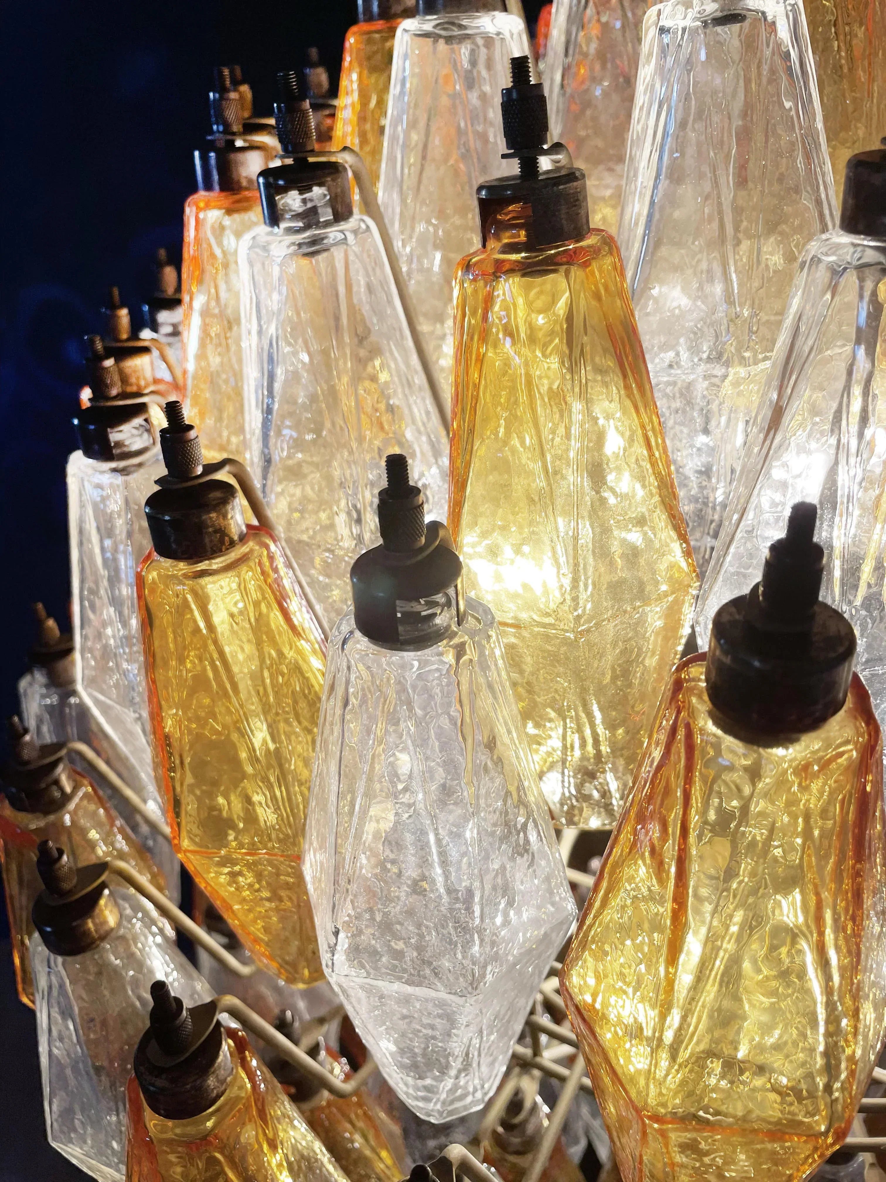 amber-poliedri-murano-glass-sphere-chandelier-with-gold-or-chrome-finish