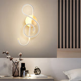 Artistic Musical Note Shape LED Wall Lamp with Electroplated Aluminum Finish